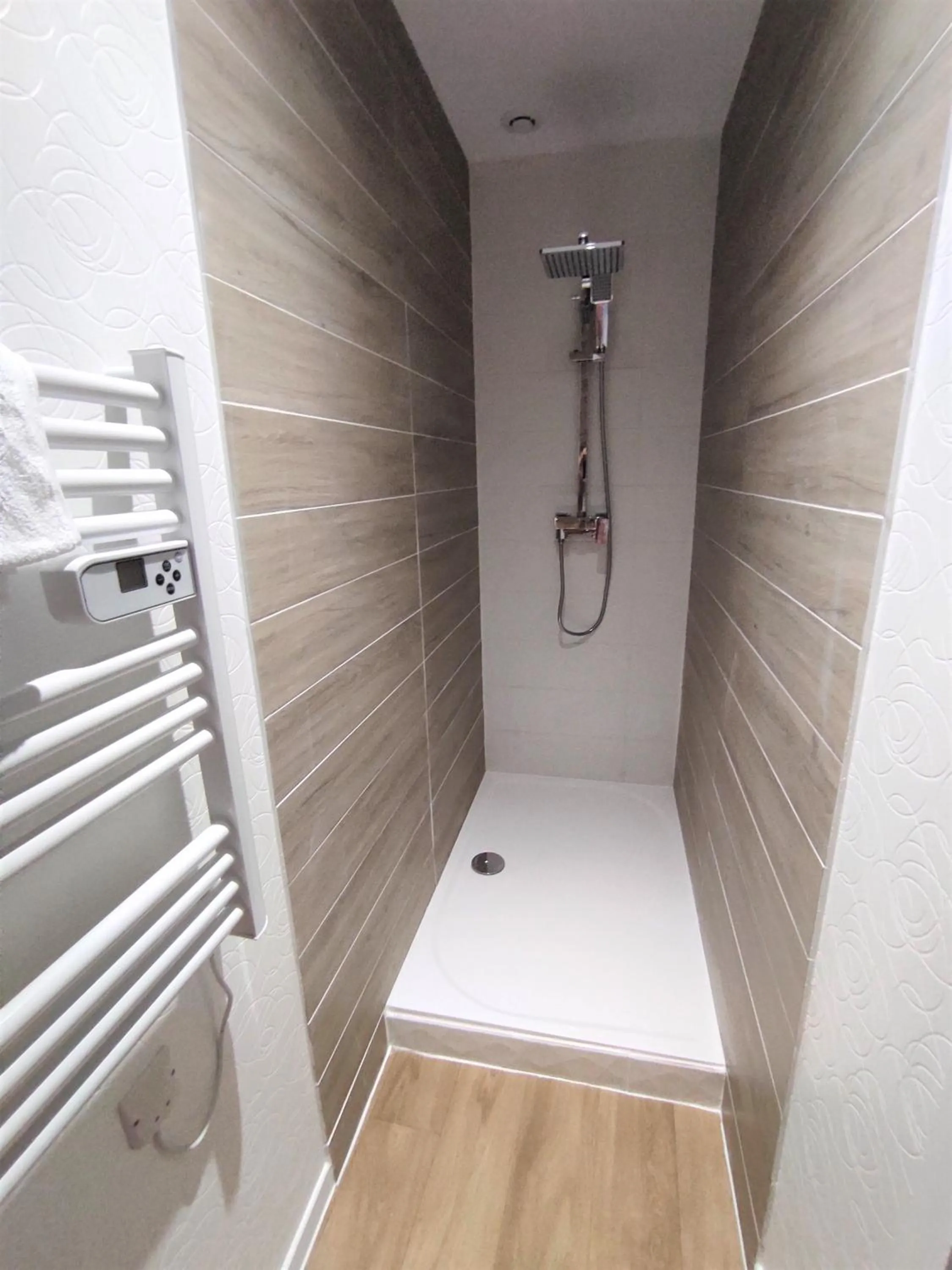 Shower in Appartement Cogny - les Meublés des Pierres Dorées