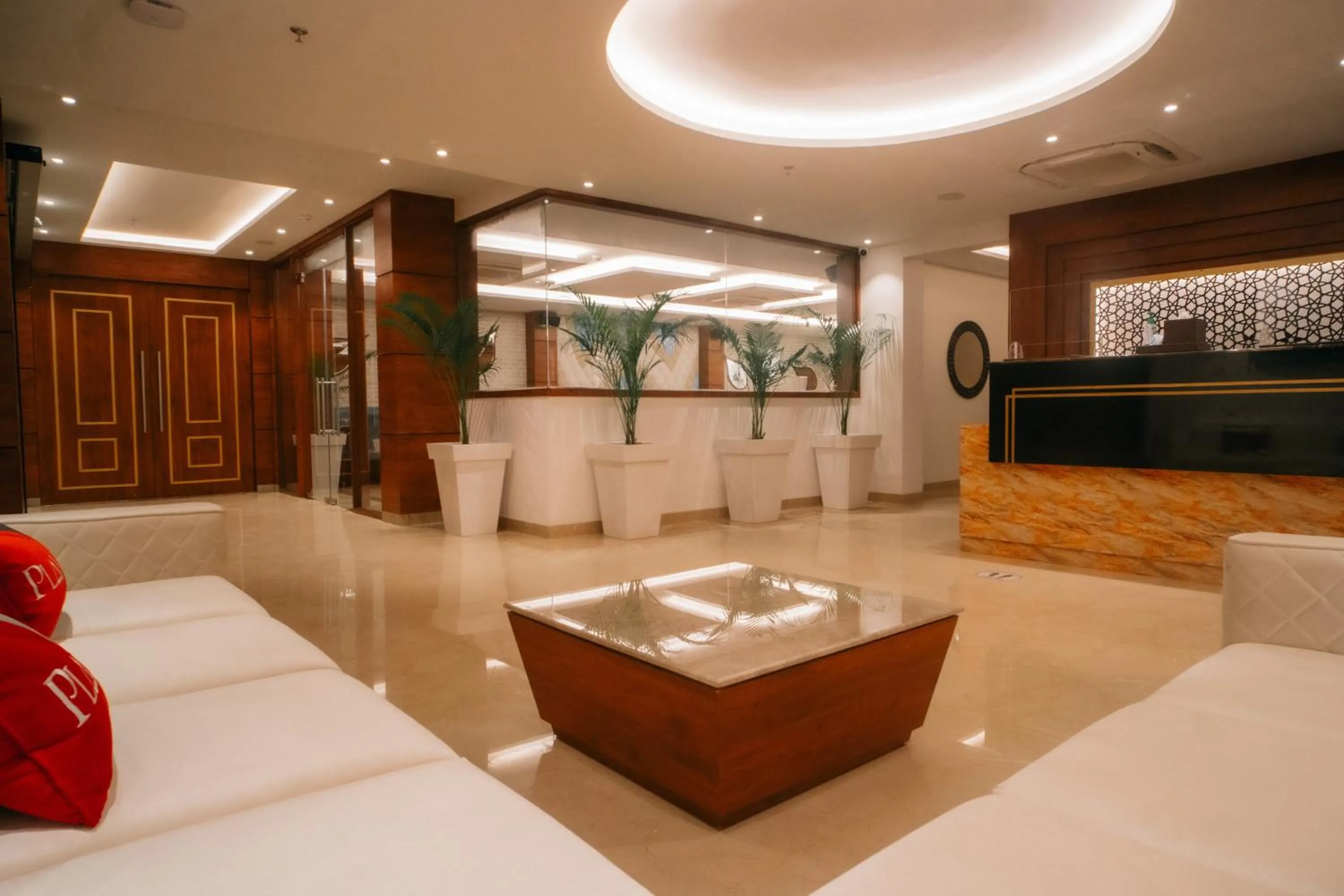 Lobby or reception in Playotel Premier Vijay Nagar