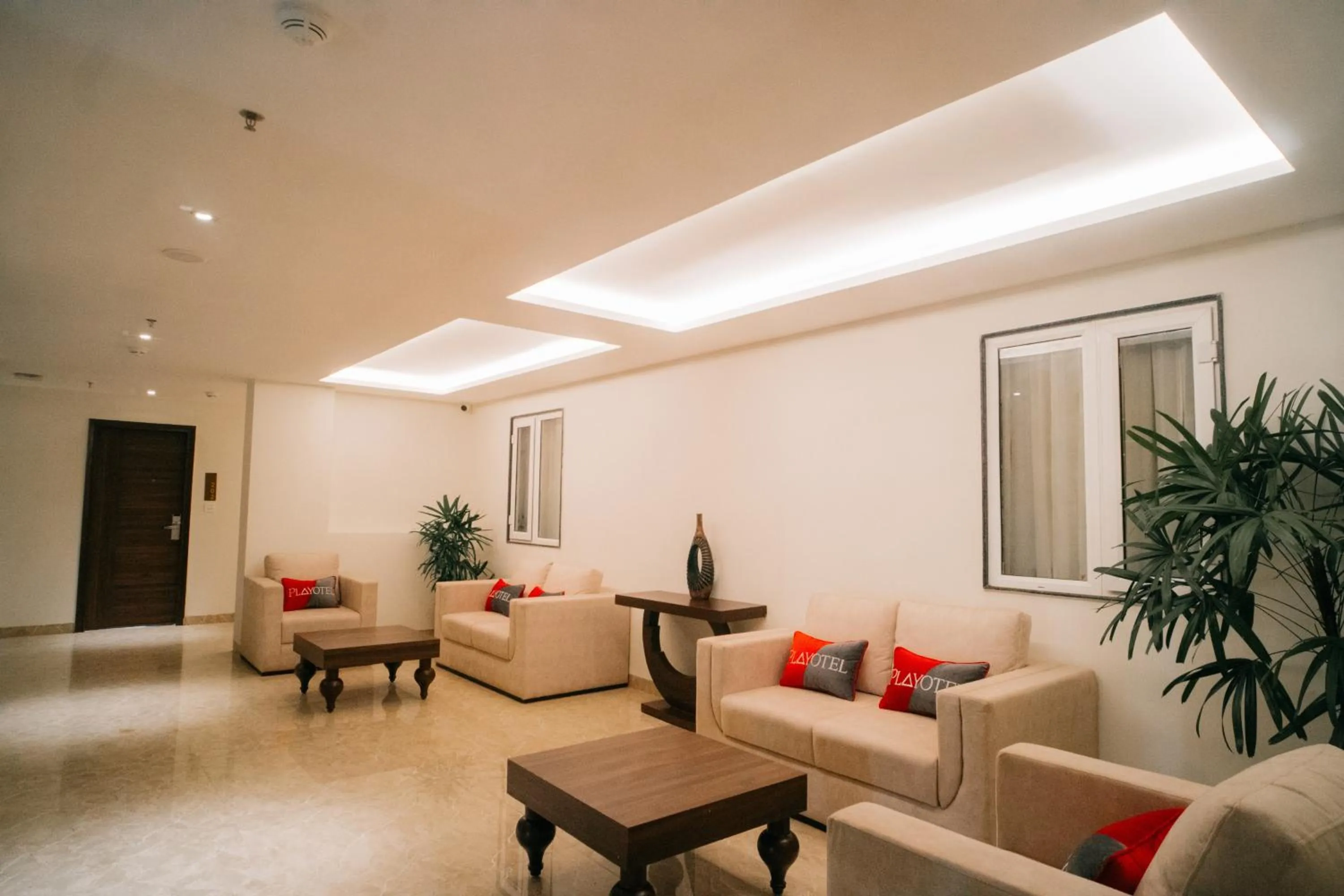 Lounge or bar in Playotel Premier Vijay Nagar