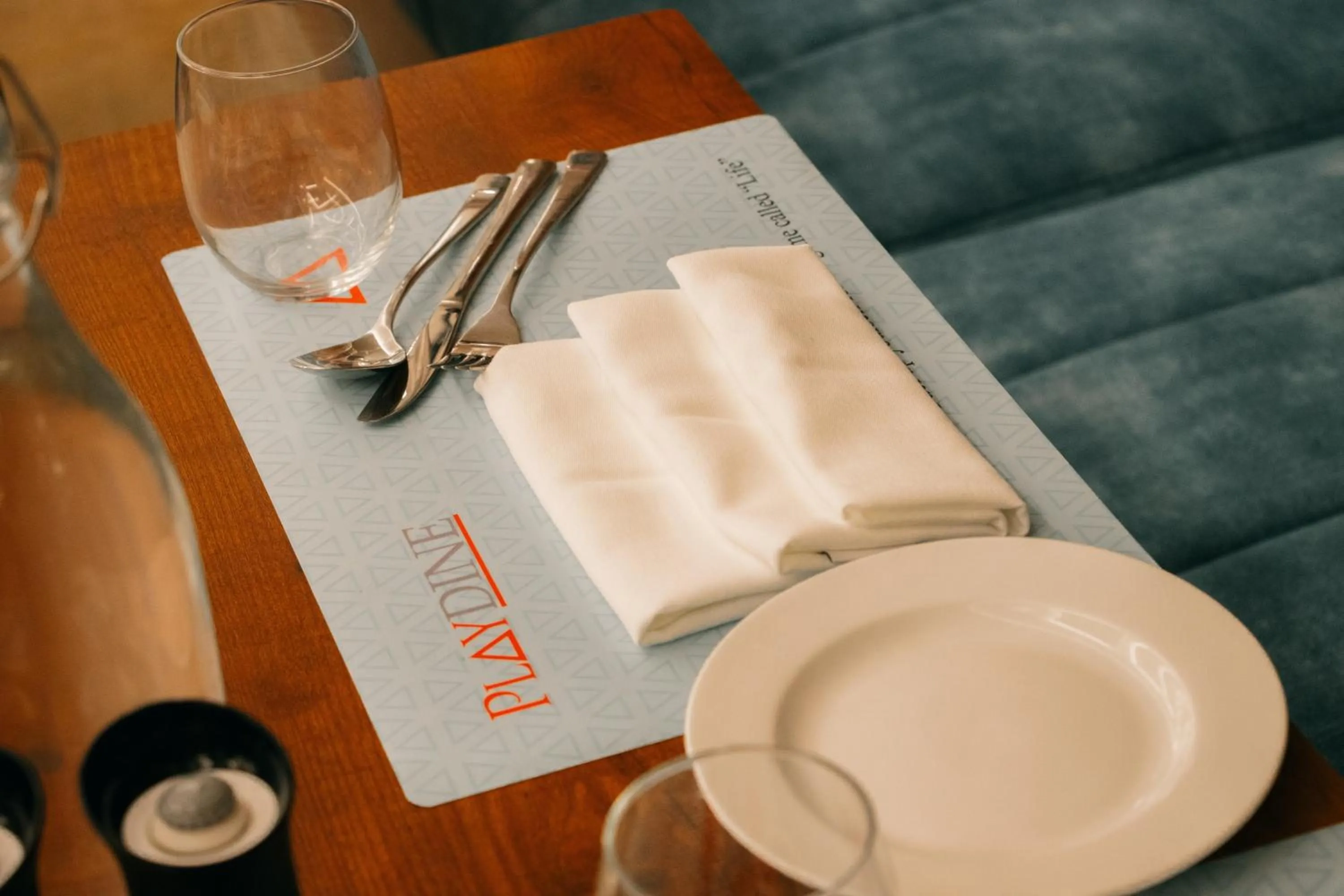 Dining area in Playotel Premier Vijay Nagar