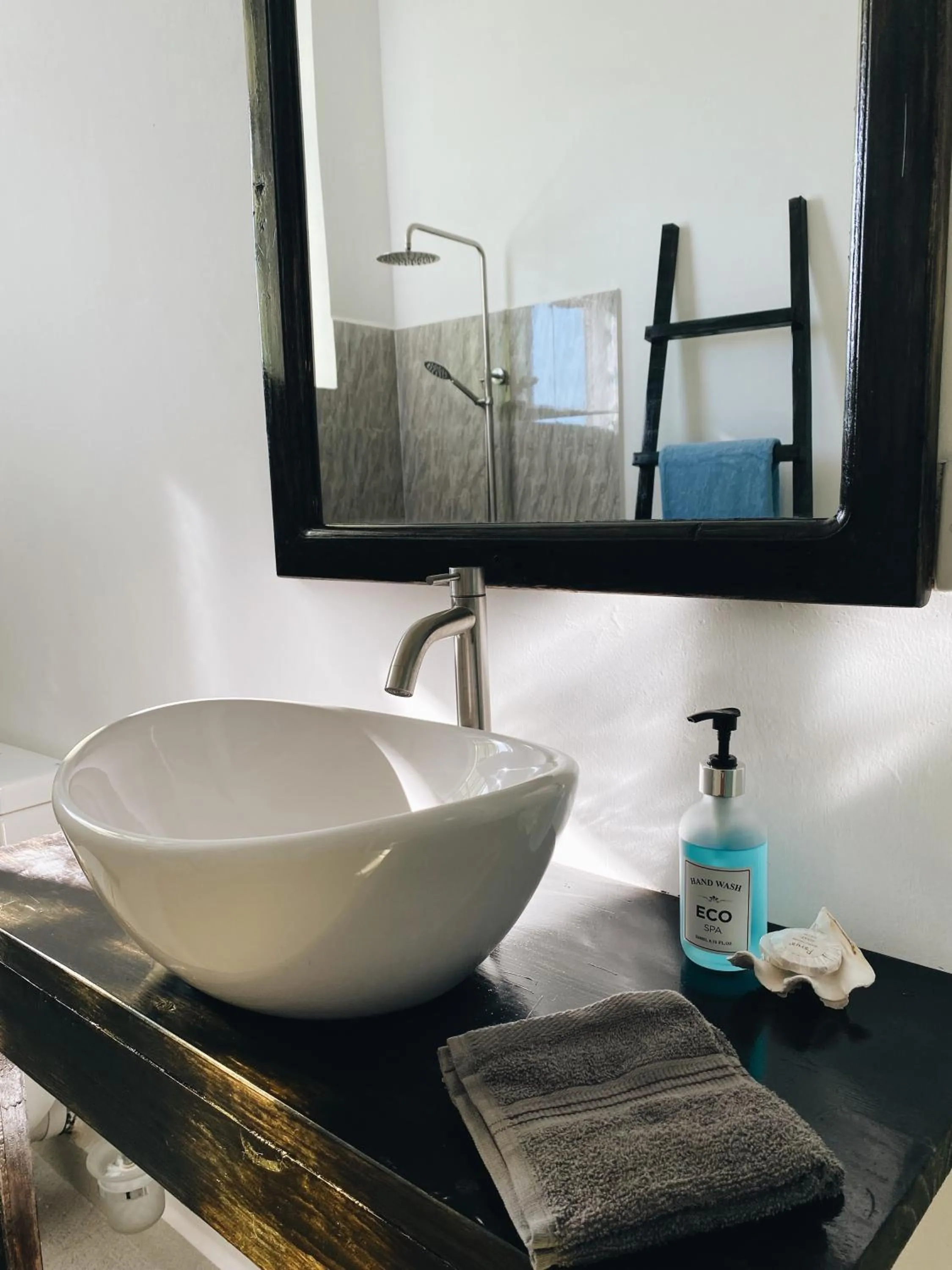 Crystal Beach Nungwi