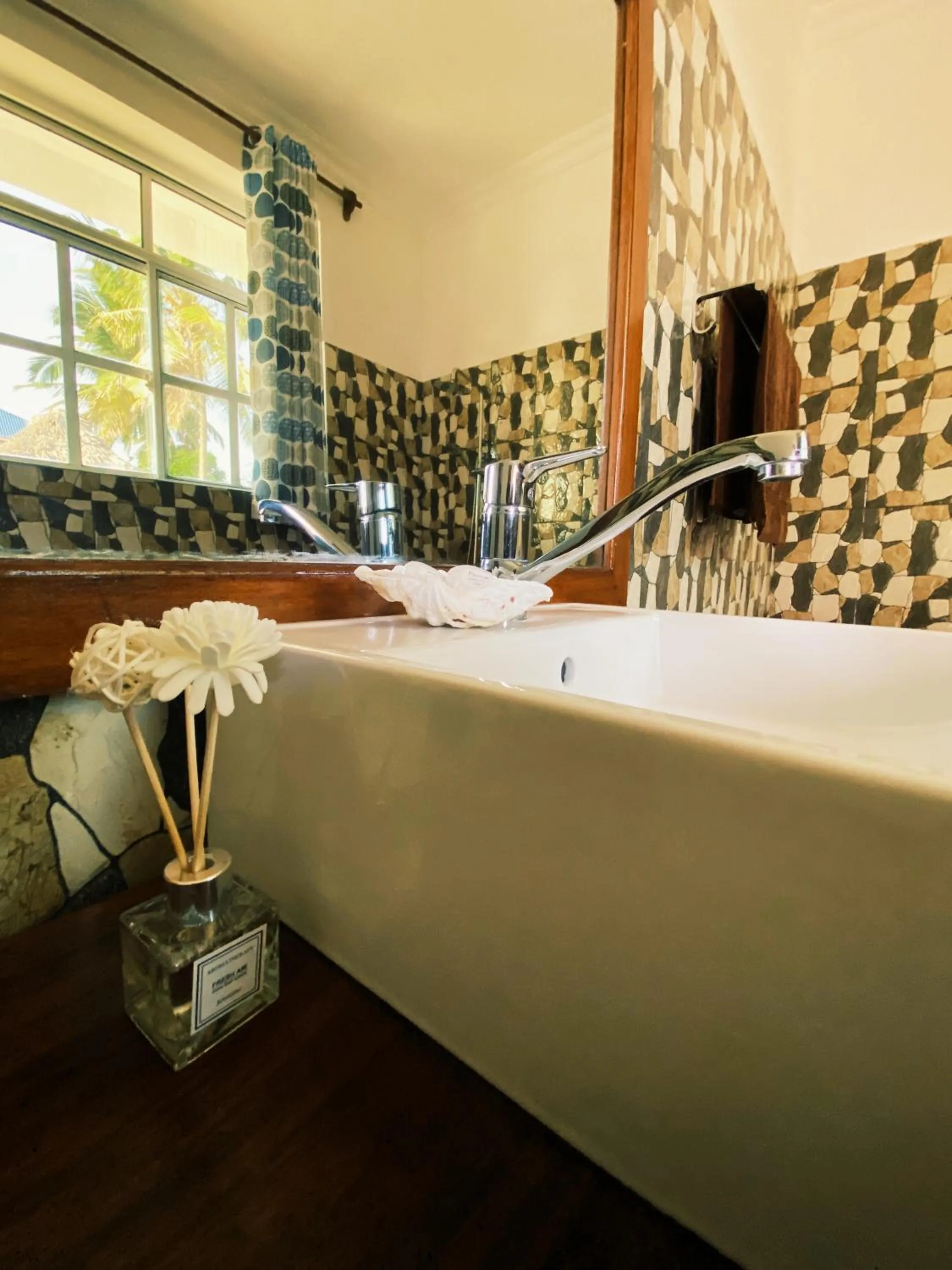 Crystal Beach Nungwi