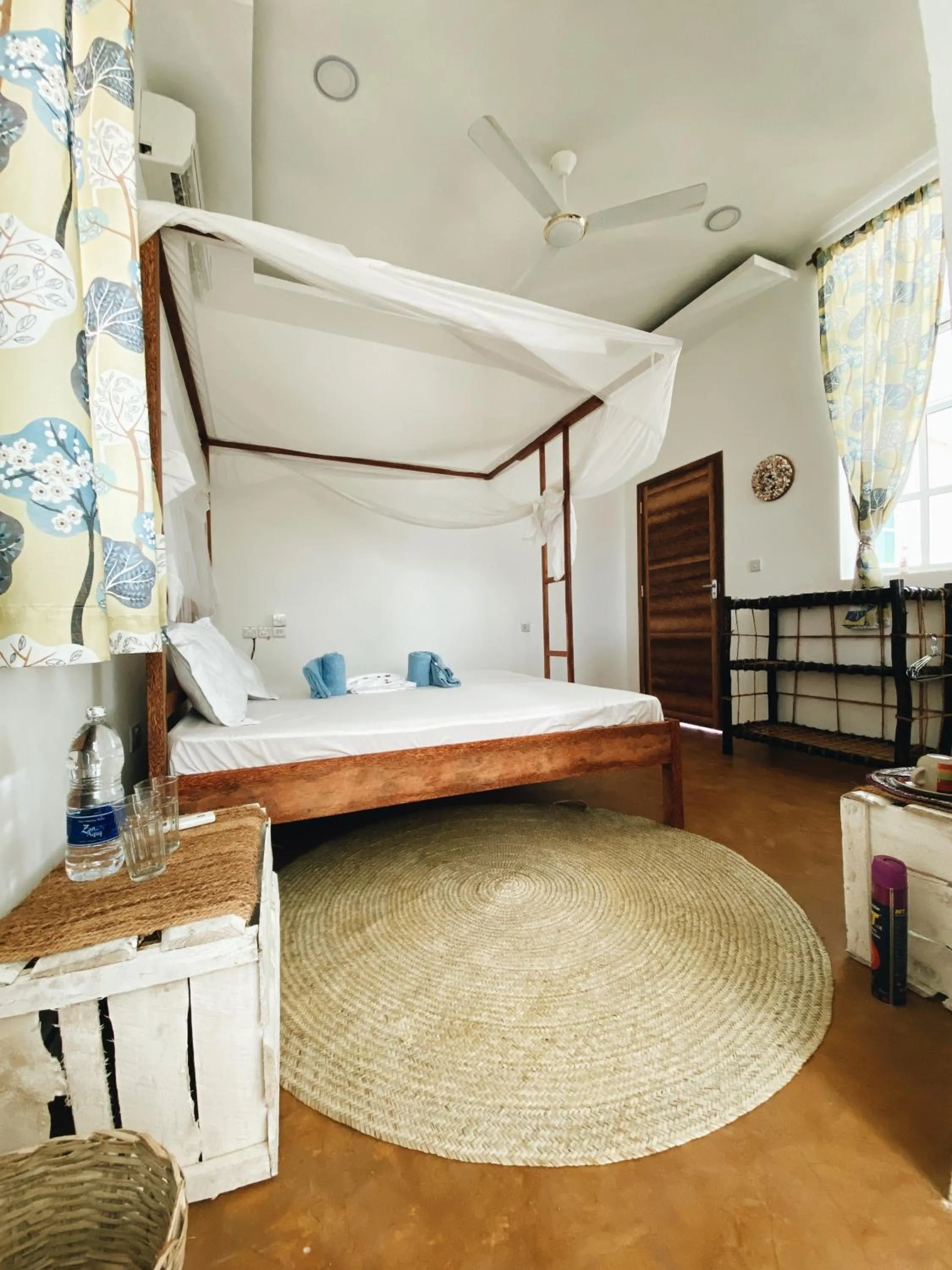 Bed in Crystal Beach Nungwi