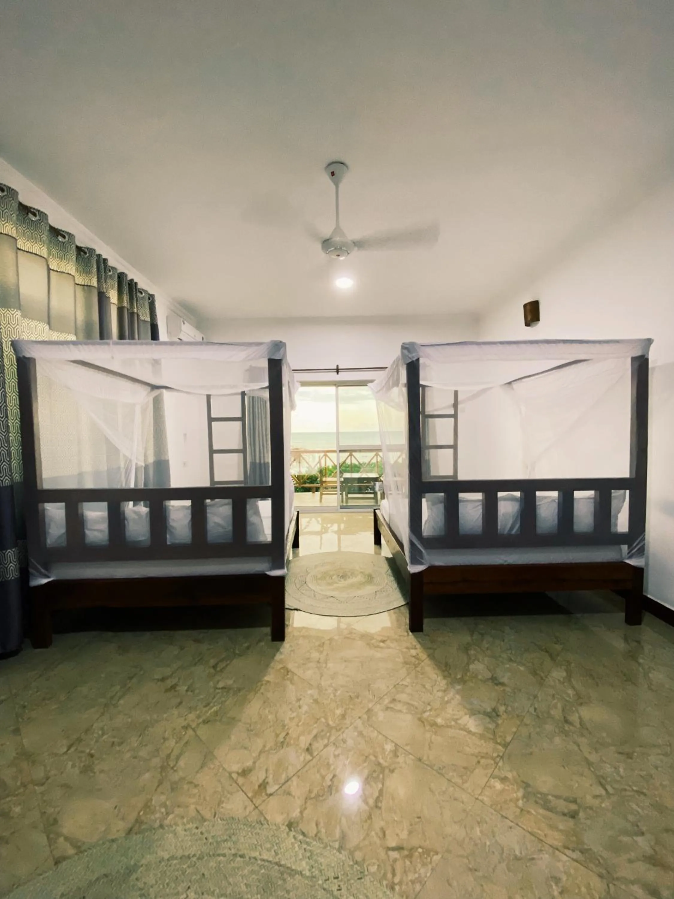 Bed in Crystal Beach Nungwi