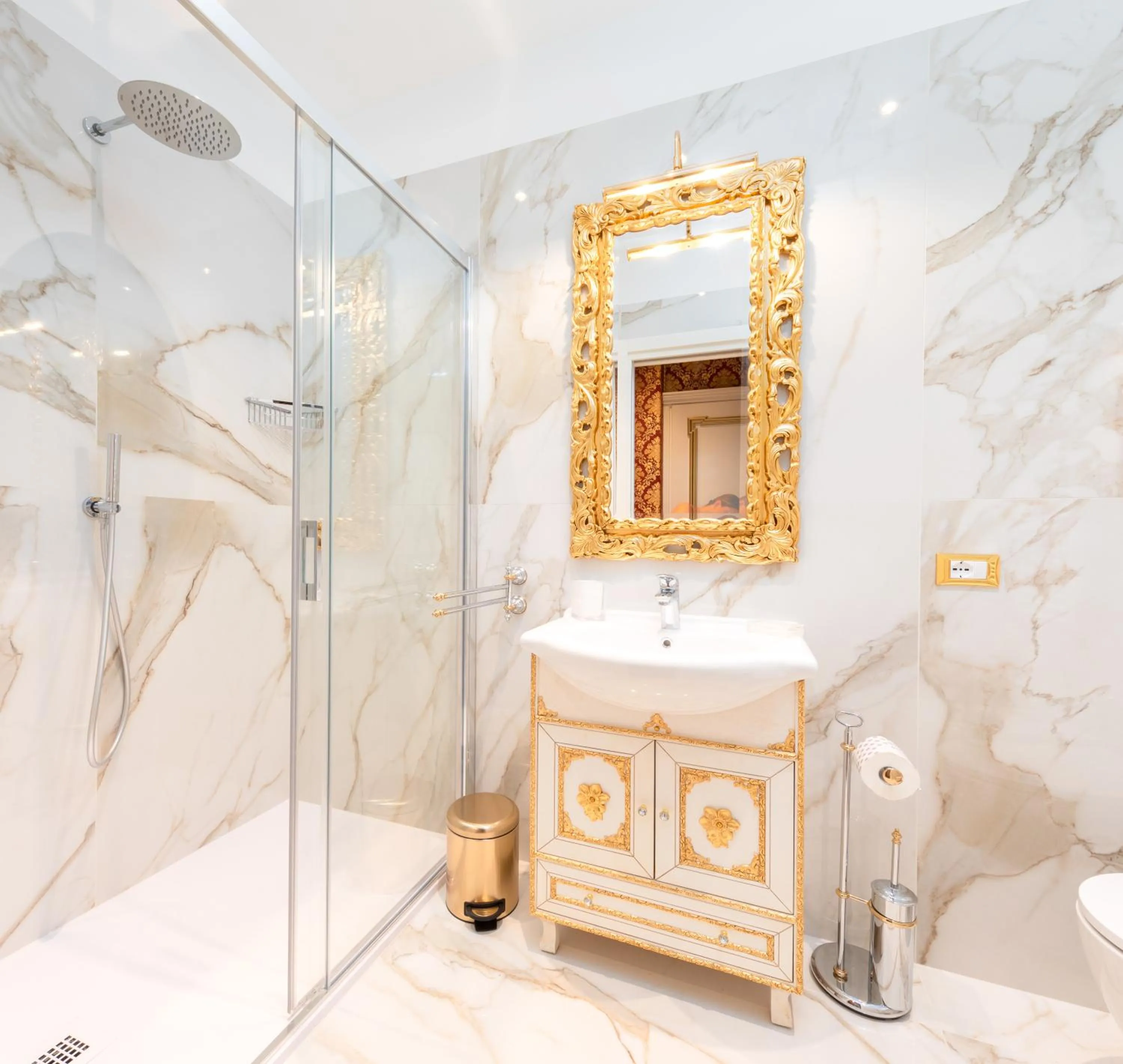 Bathroom in La Veneziana Boutique Rooms