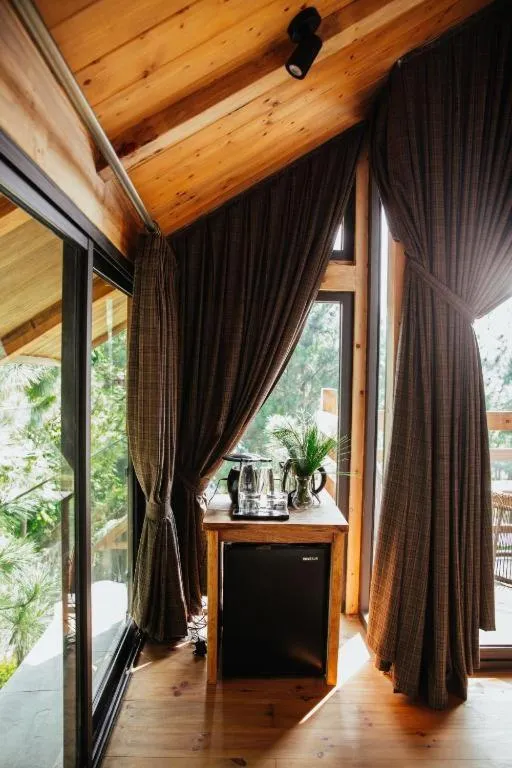 Kitchen or kitchenette in AMAYA HOME - Lodge, Spa & Restaurant