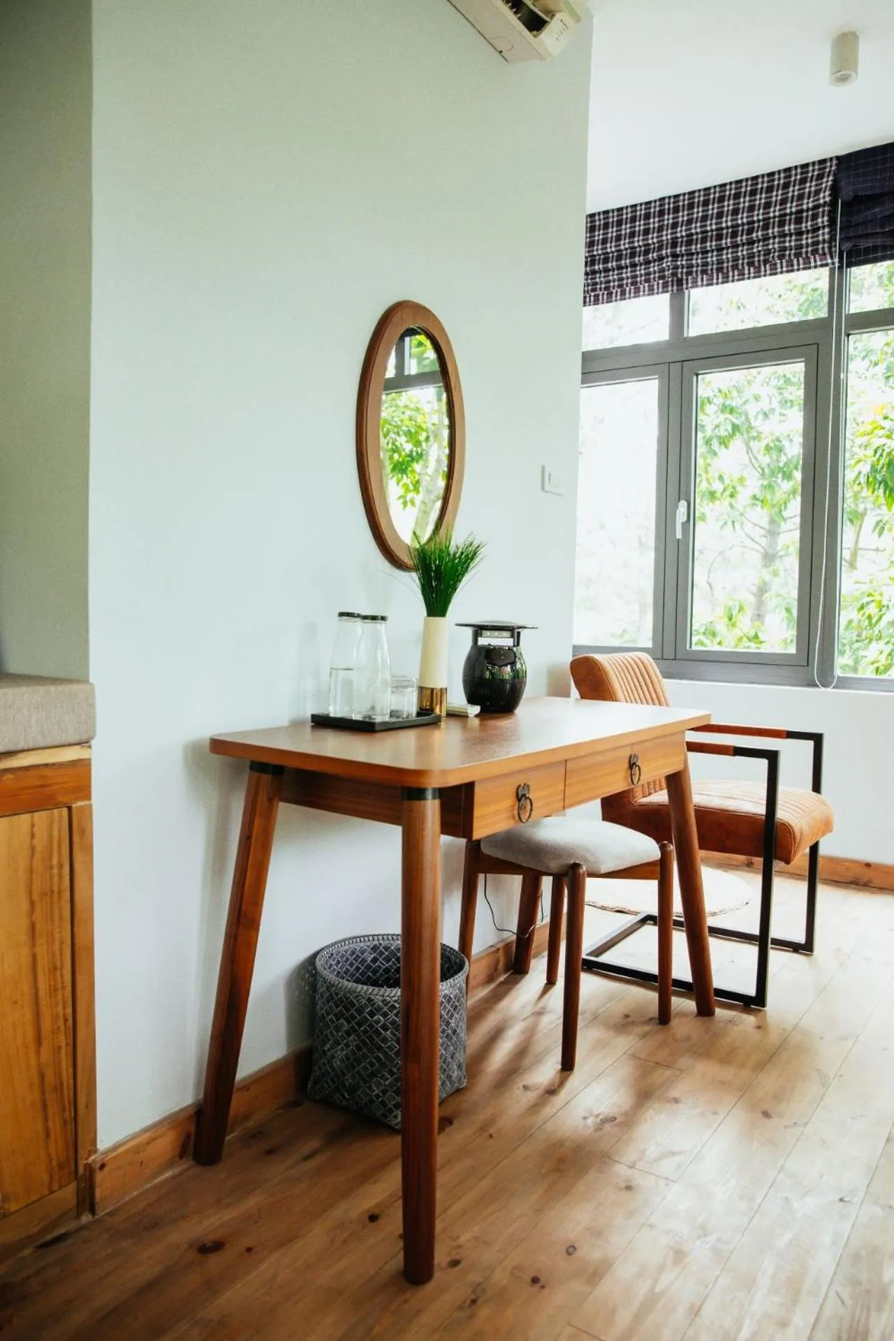 hair dresser in AMAYA HOME - Lodge, Spa & Restaurant