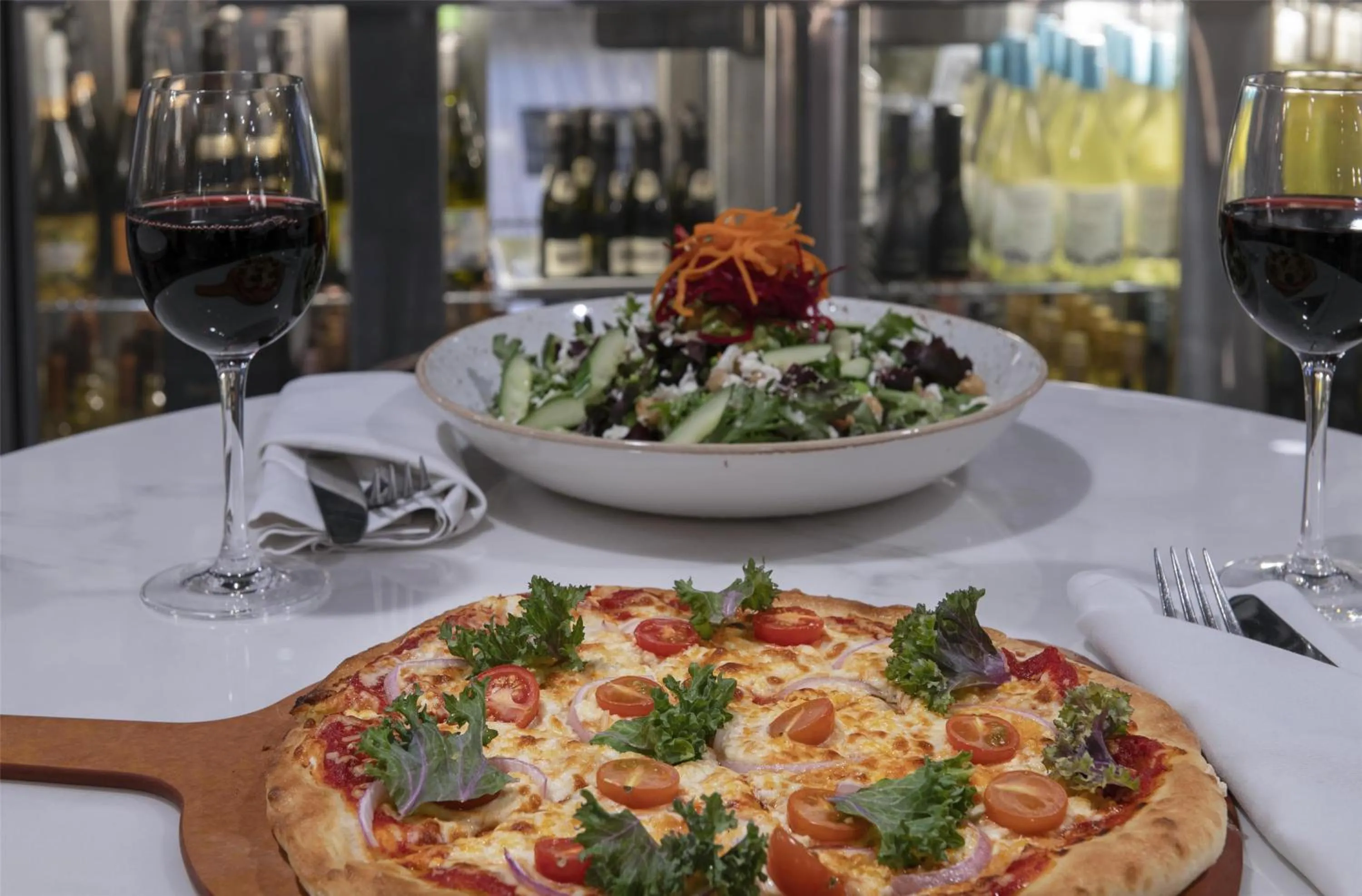 Lounge or bar in DoubleTree by Hilton West Edmonton