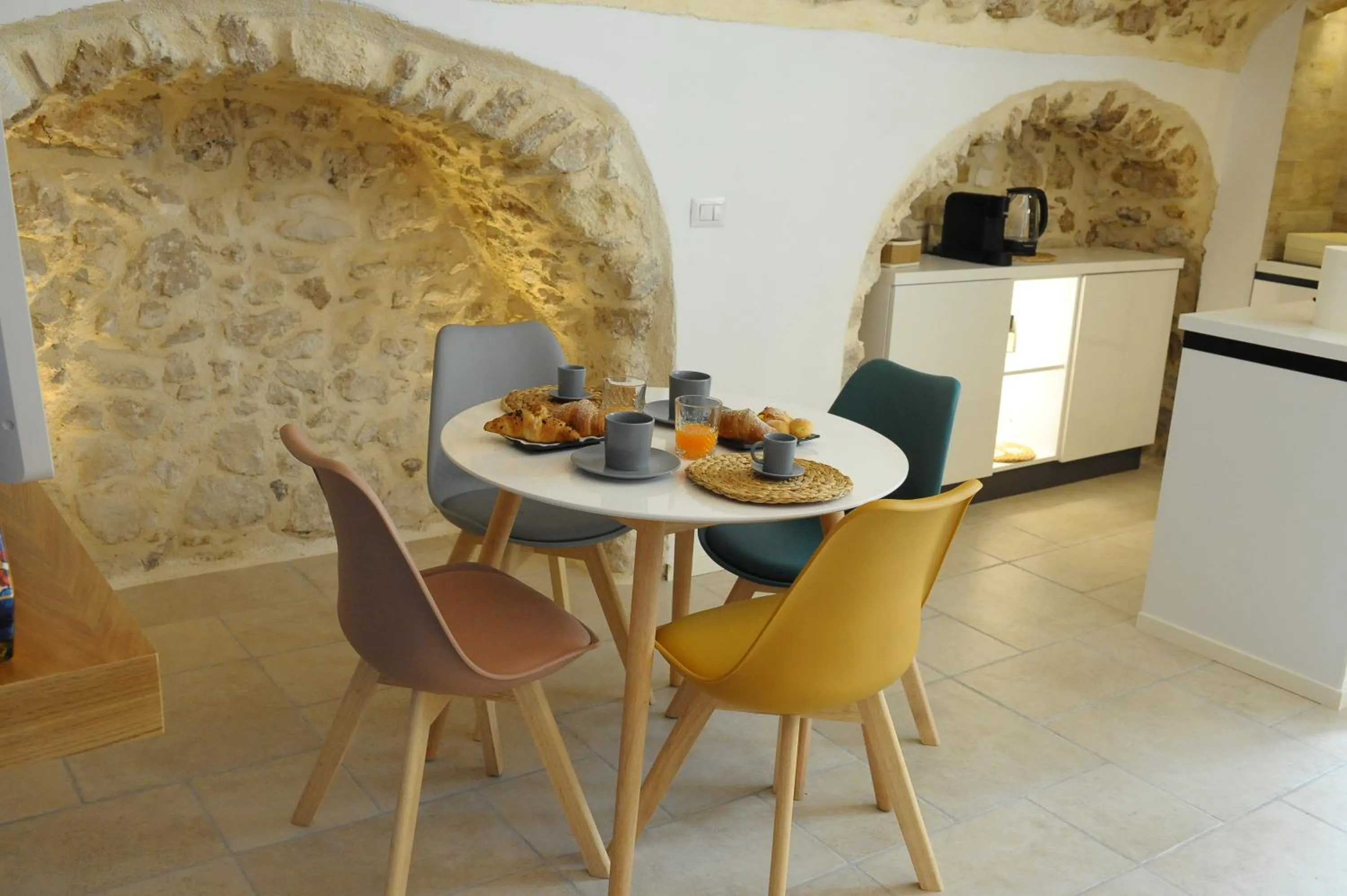 Living room in Pietrabianca Santa Maria Apartments