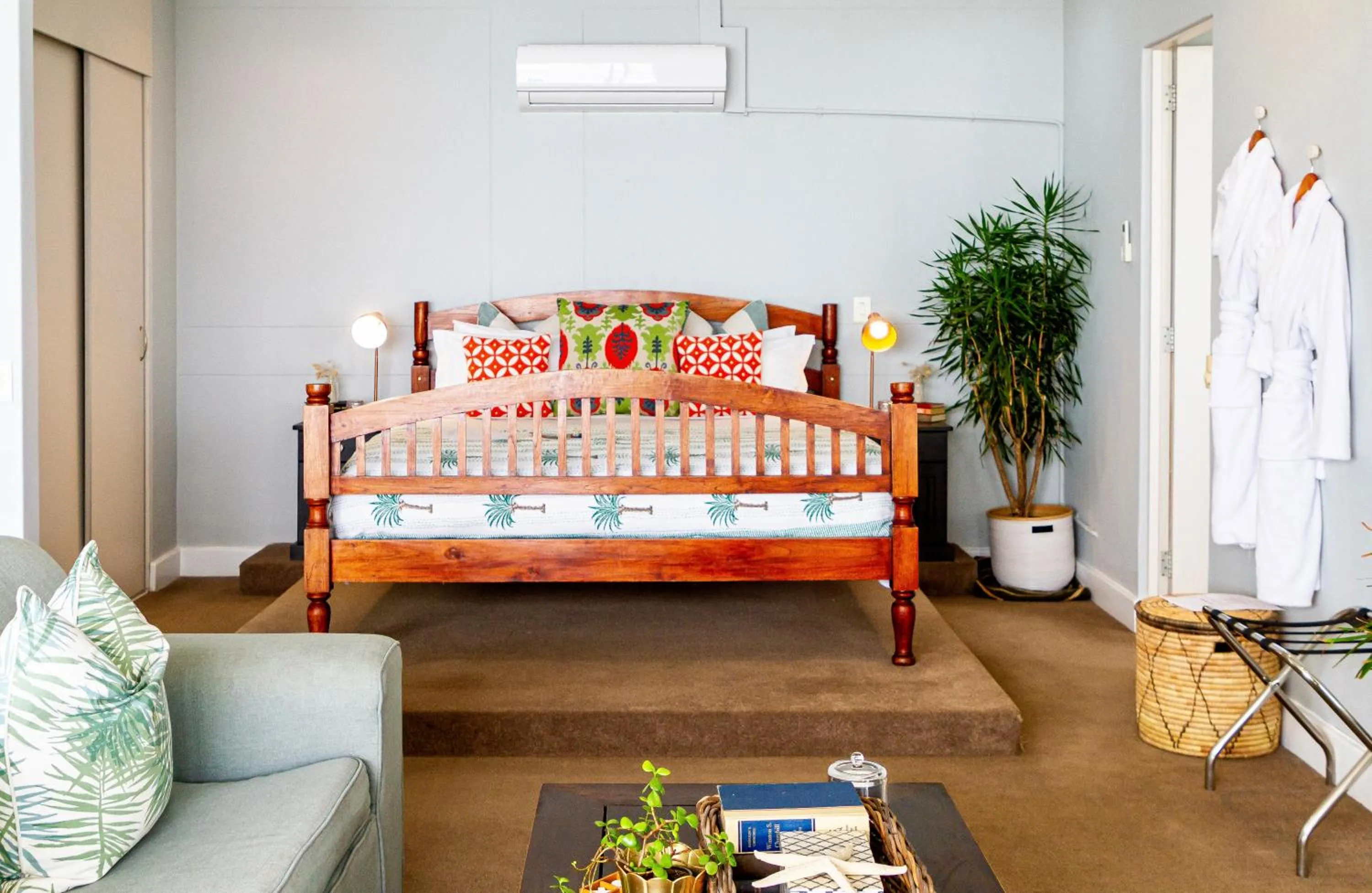 Bedroom, Bed in Royal Boutique Hotel