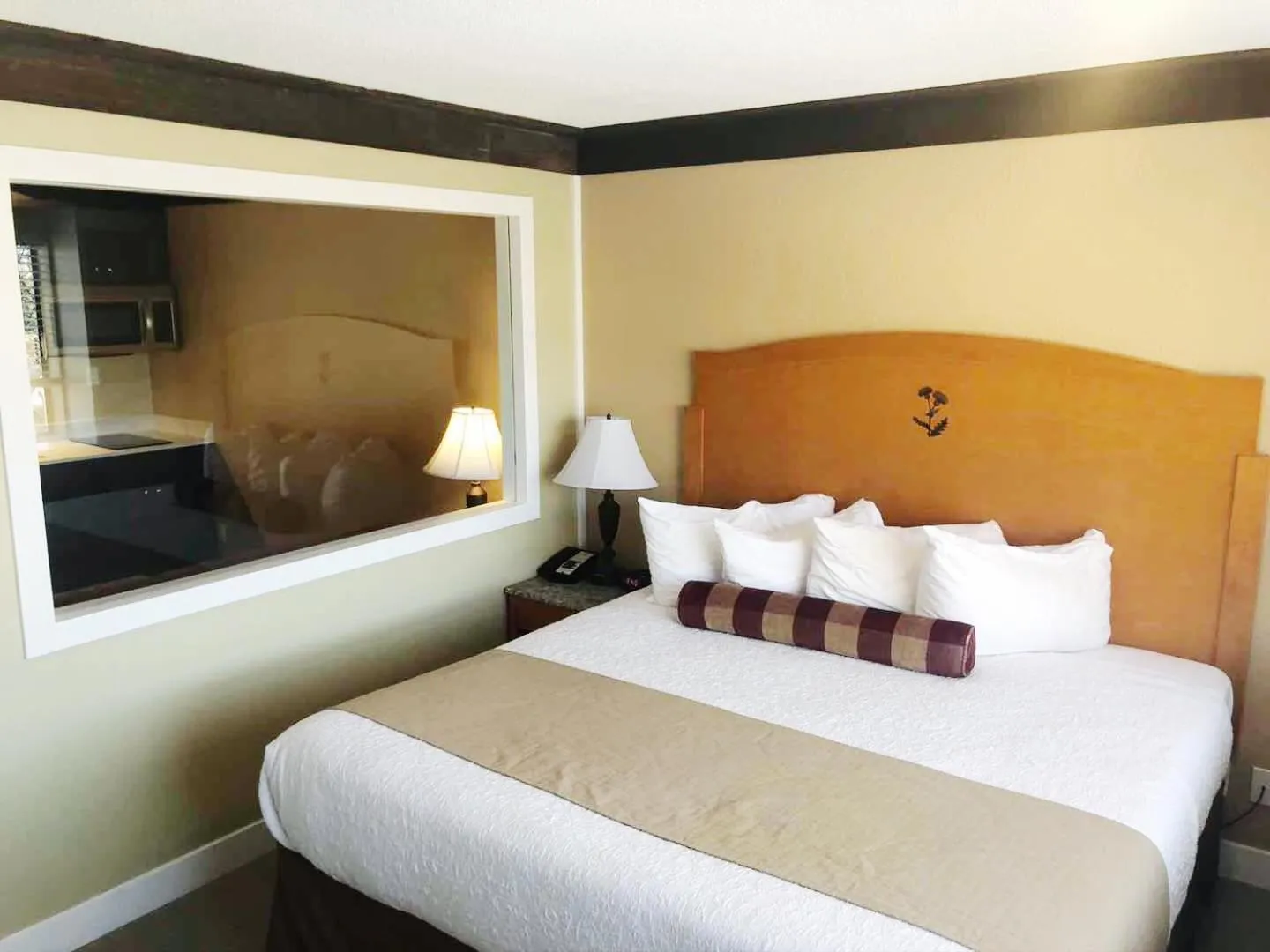 Bedroom, Bed in Abercorn Hotel, Trademark Collection by Wyndham