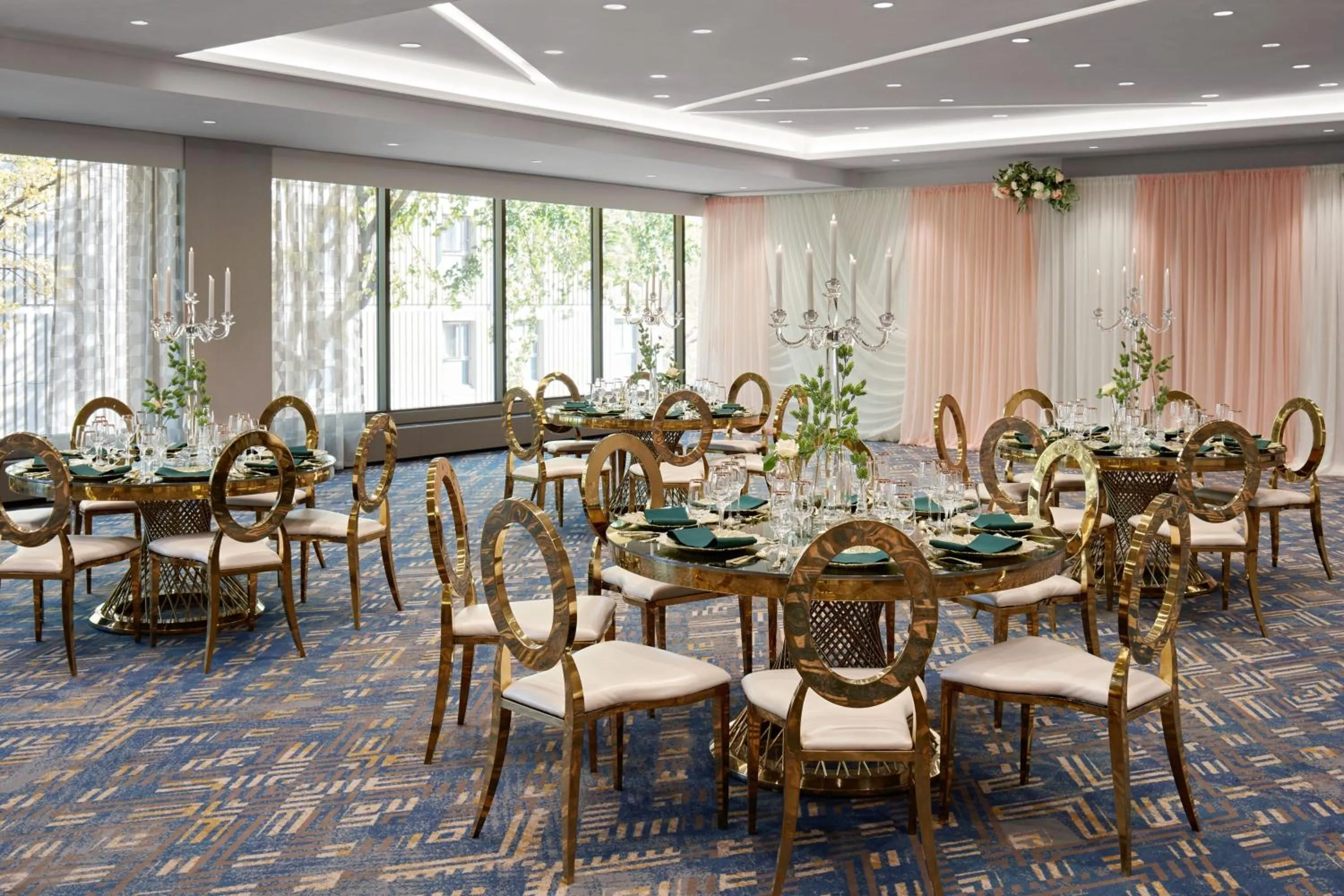 Banquet/Function facilities in Delta Hotels by Marriott Calgary Downtown