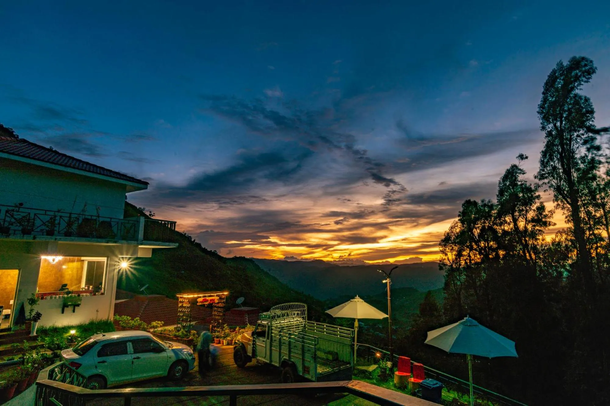 Sunset in Warmth Hill Crest