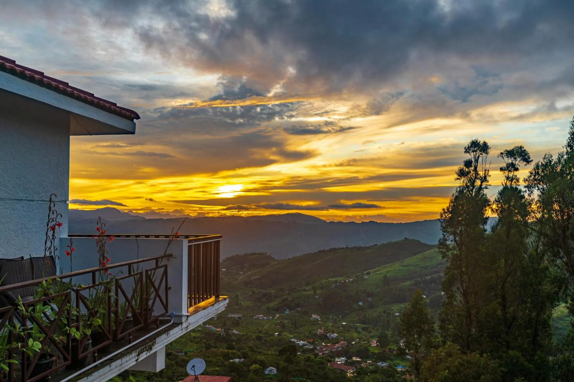 Sunset in Warmth Hill Crest