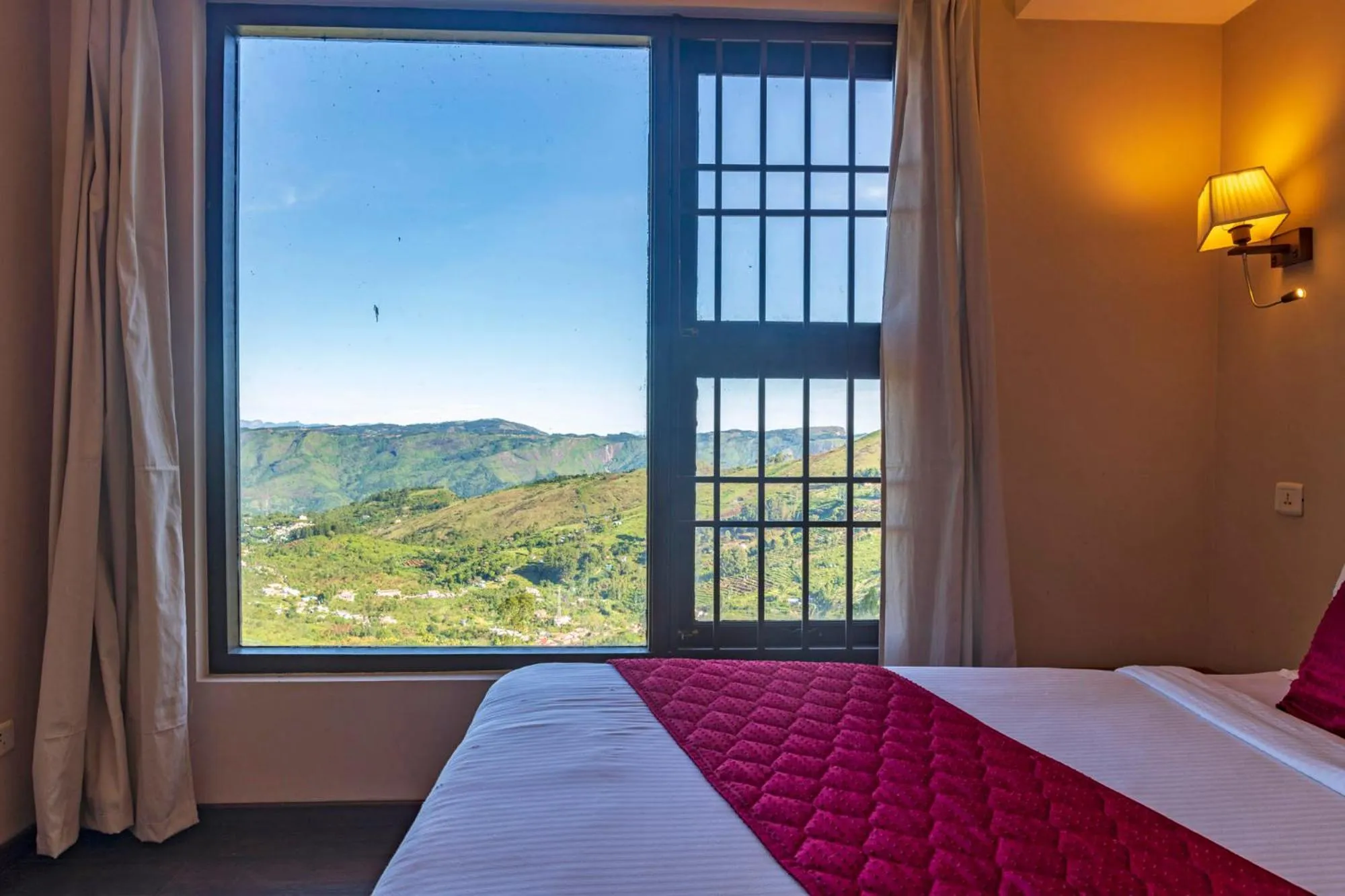 Mountain view, Bed in Warmth Hill Crest