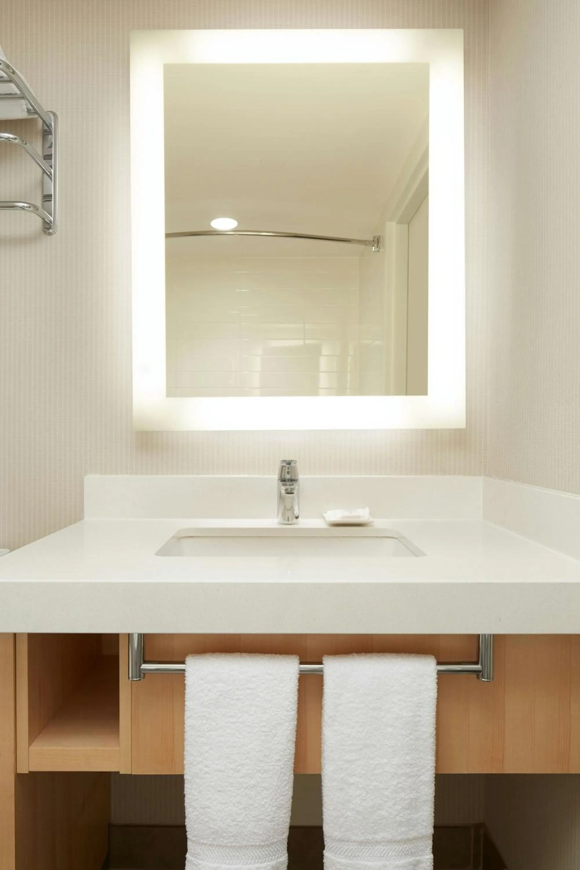 Bathroom in Delta Hotels by Marriott Prince Edward