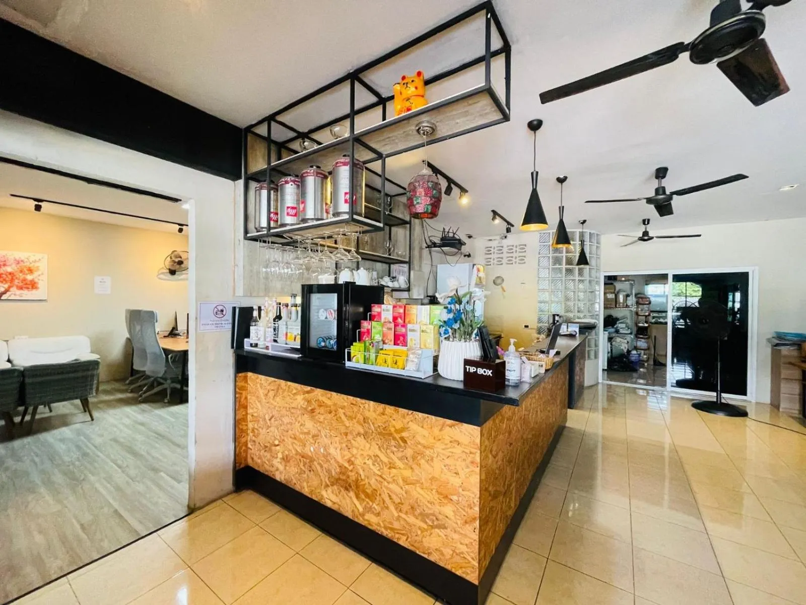 Lobby or reception in Breakers Hotel Rawai