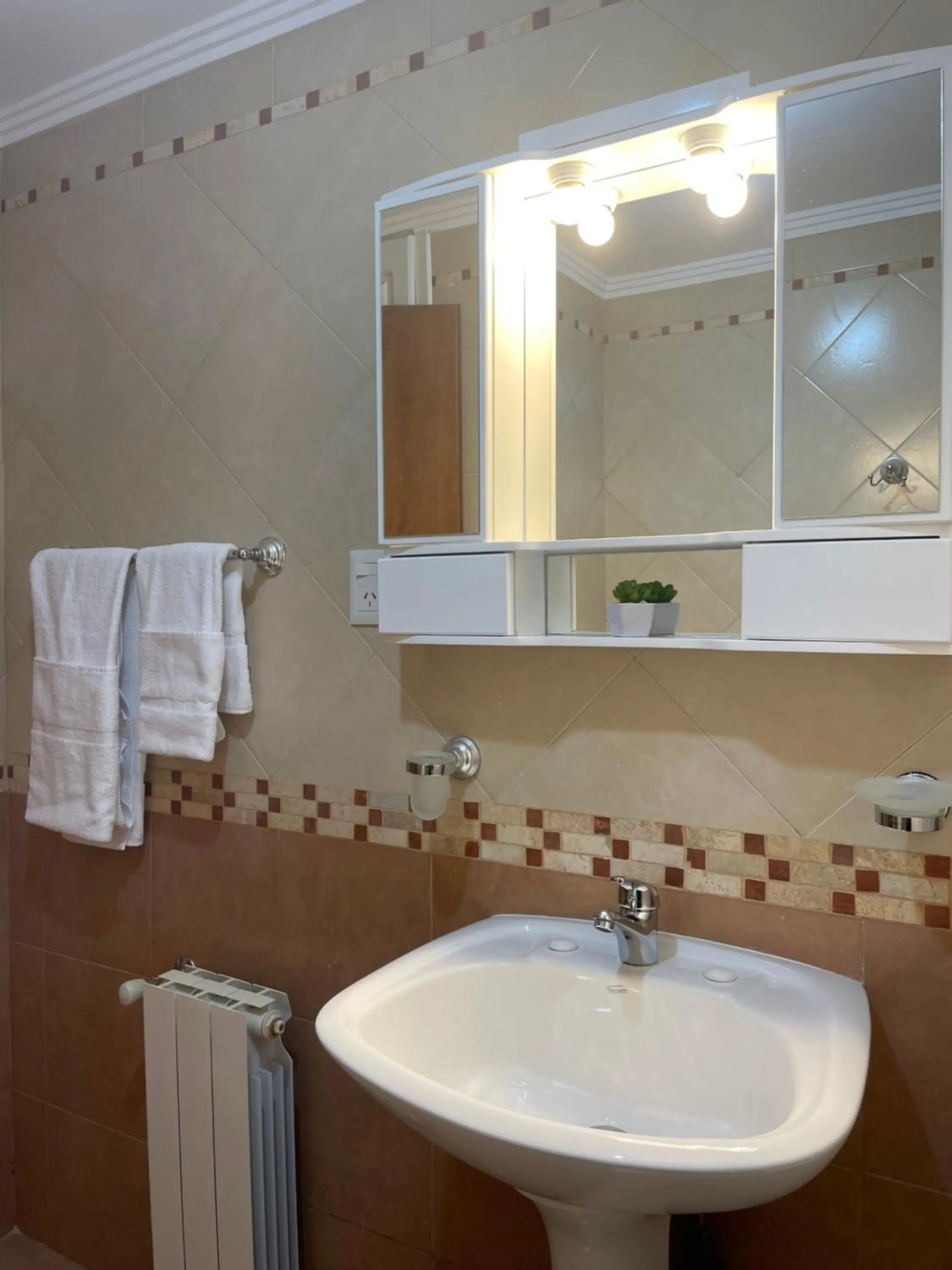 Bathroom in South Apartments