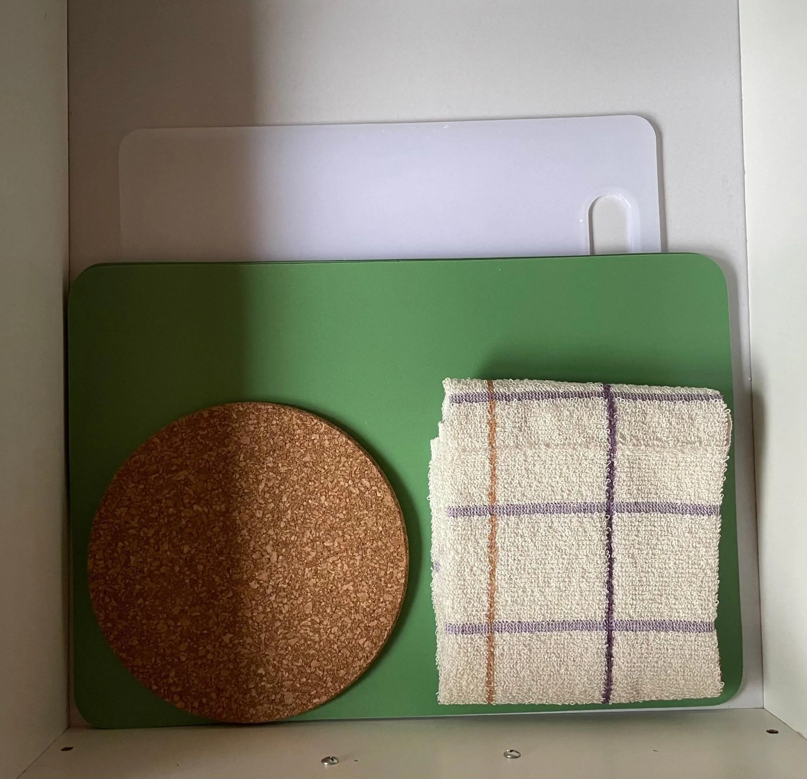 Kitchen or kitchenette in South Apartments