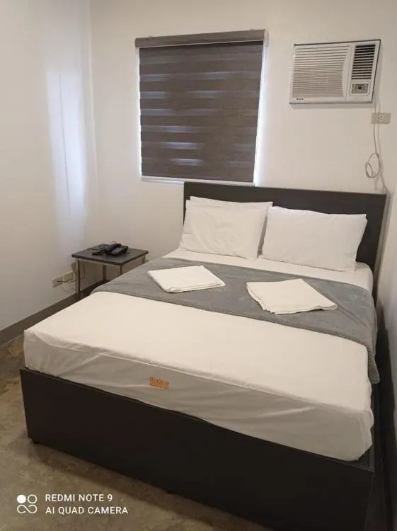 Bedroom, Bed in 8 Zhensen Inn