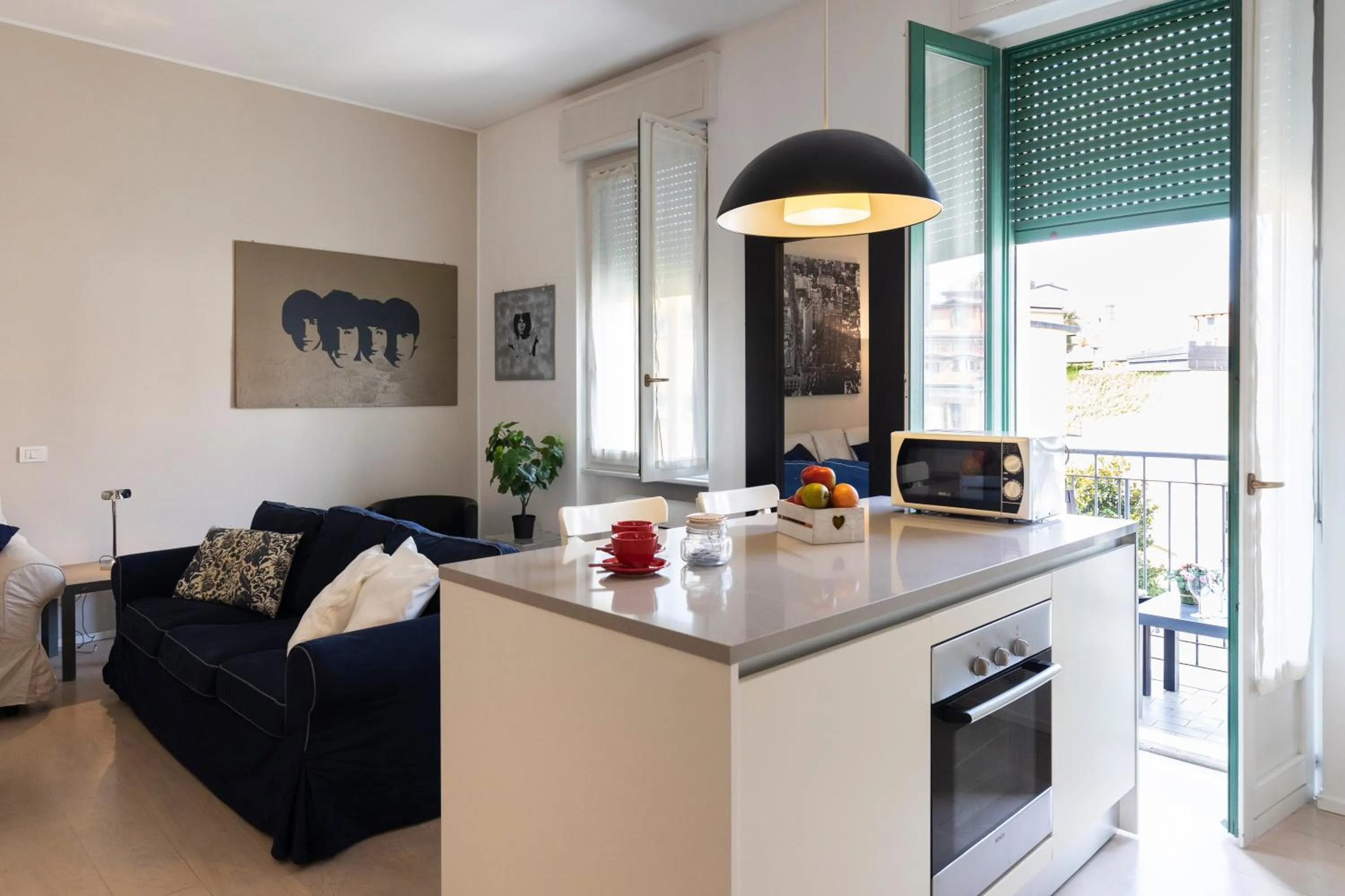 kitchen in Dream Experience - Garibaldi