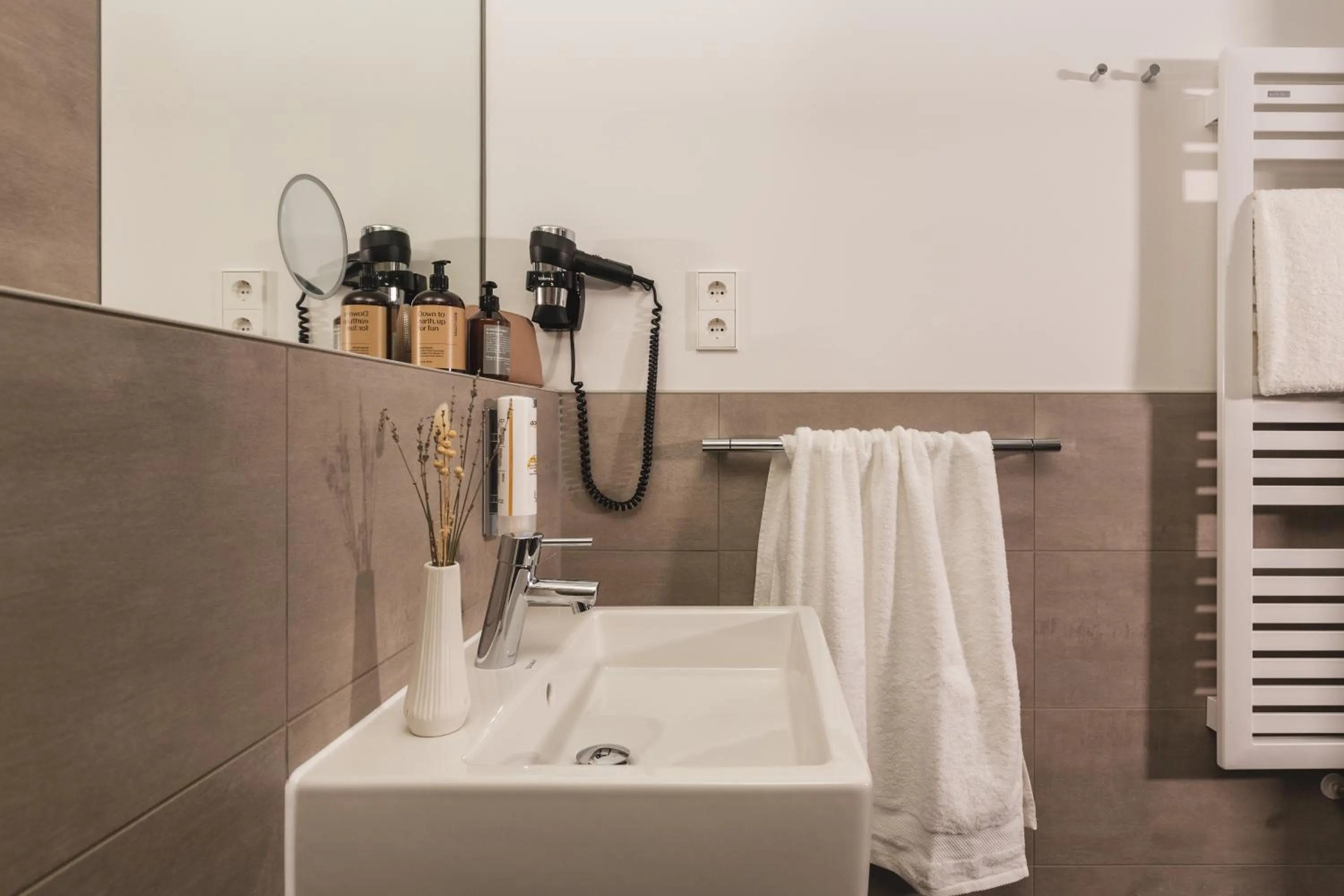 Bathroom in Candlewood Suites Berlin Charlottenburg by IHG