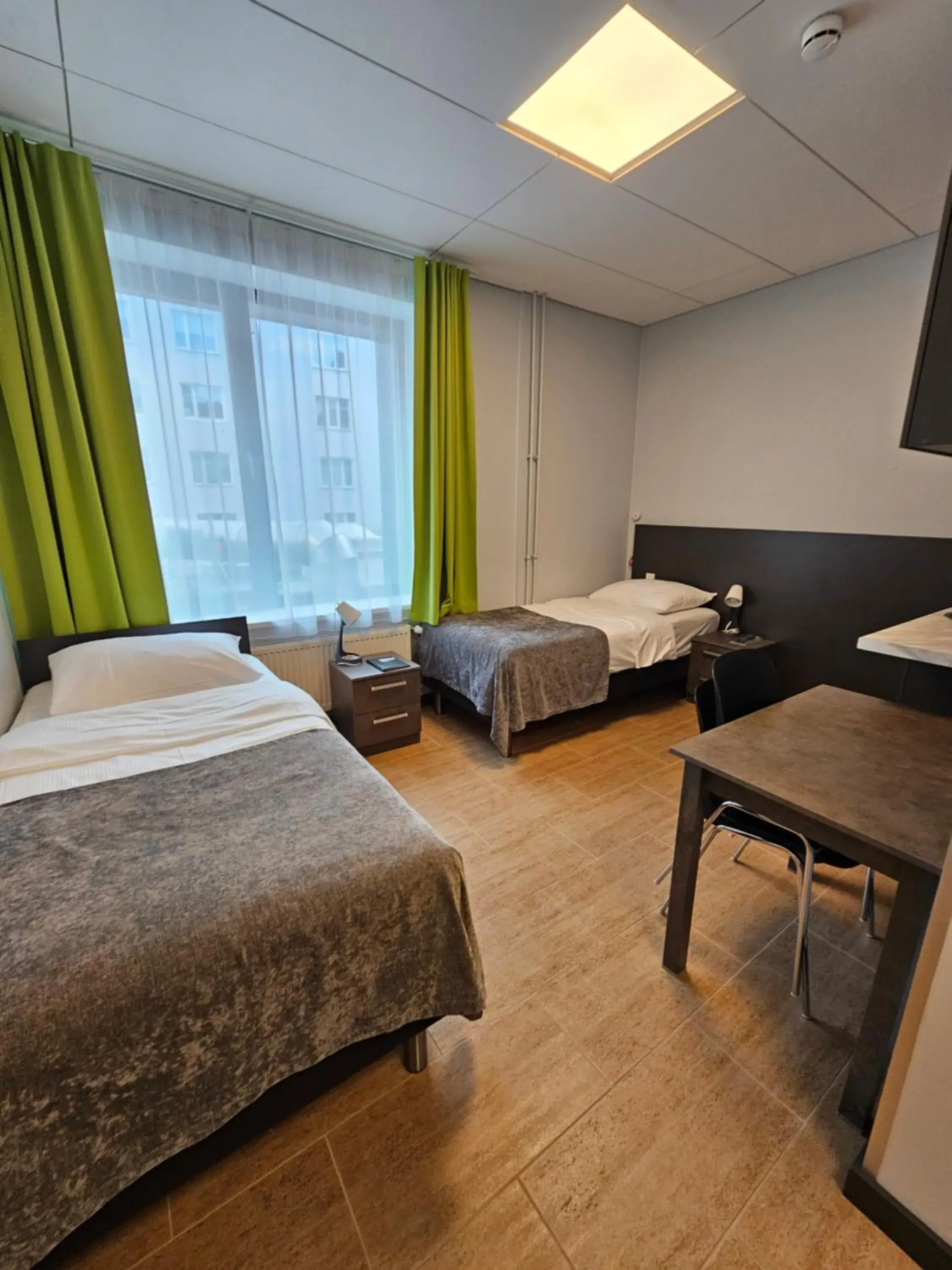 Twin Room - Disability Access in City Yard Inn Hotel Twin Room - Disability Access in City Yard Inn Hotel