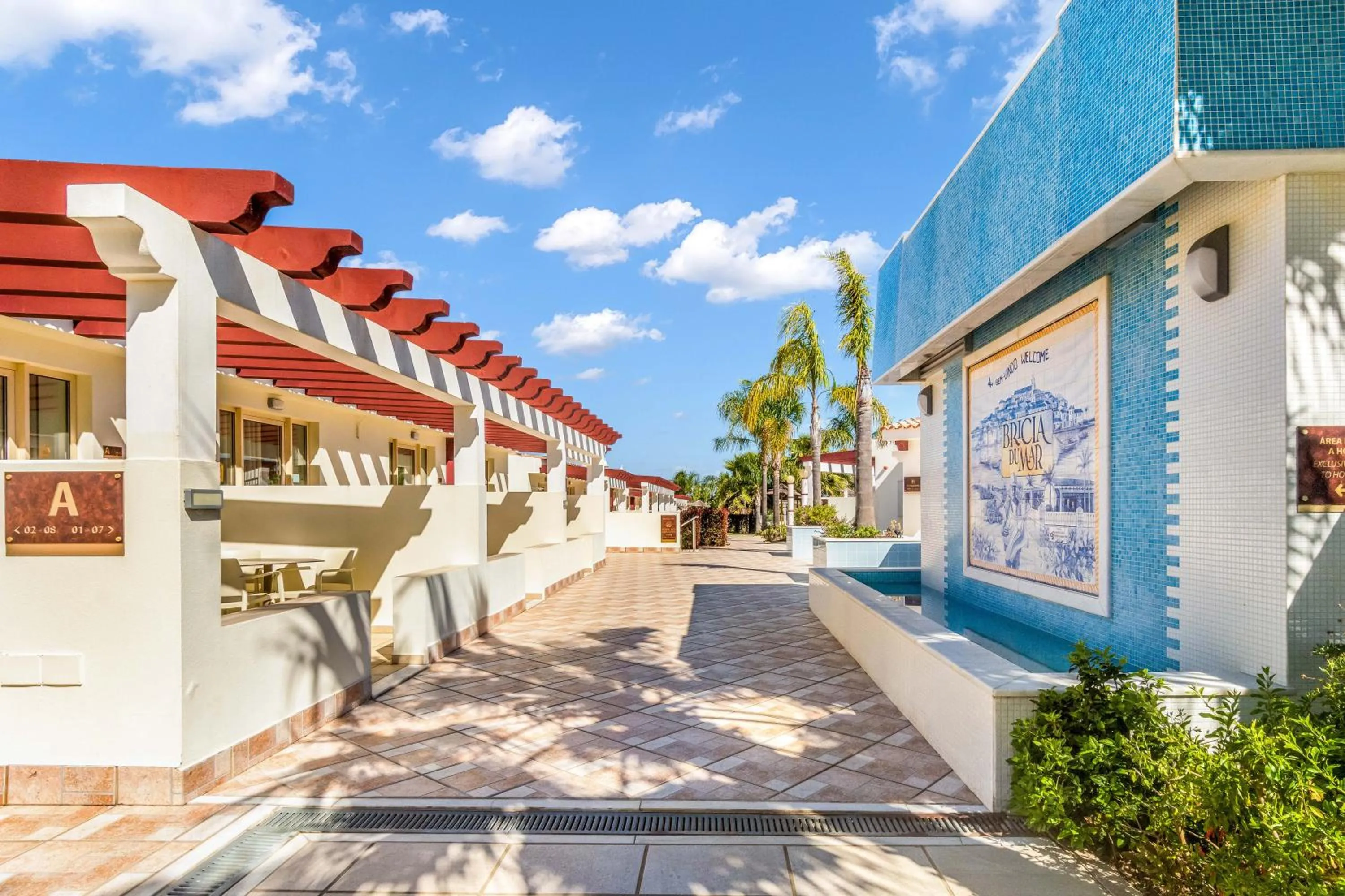 Property building in Hotel Rural Brícia Du Mar