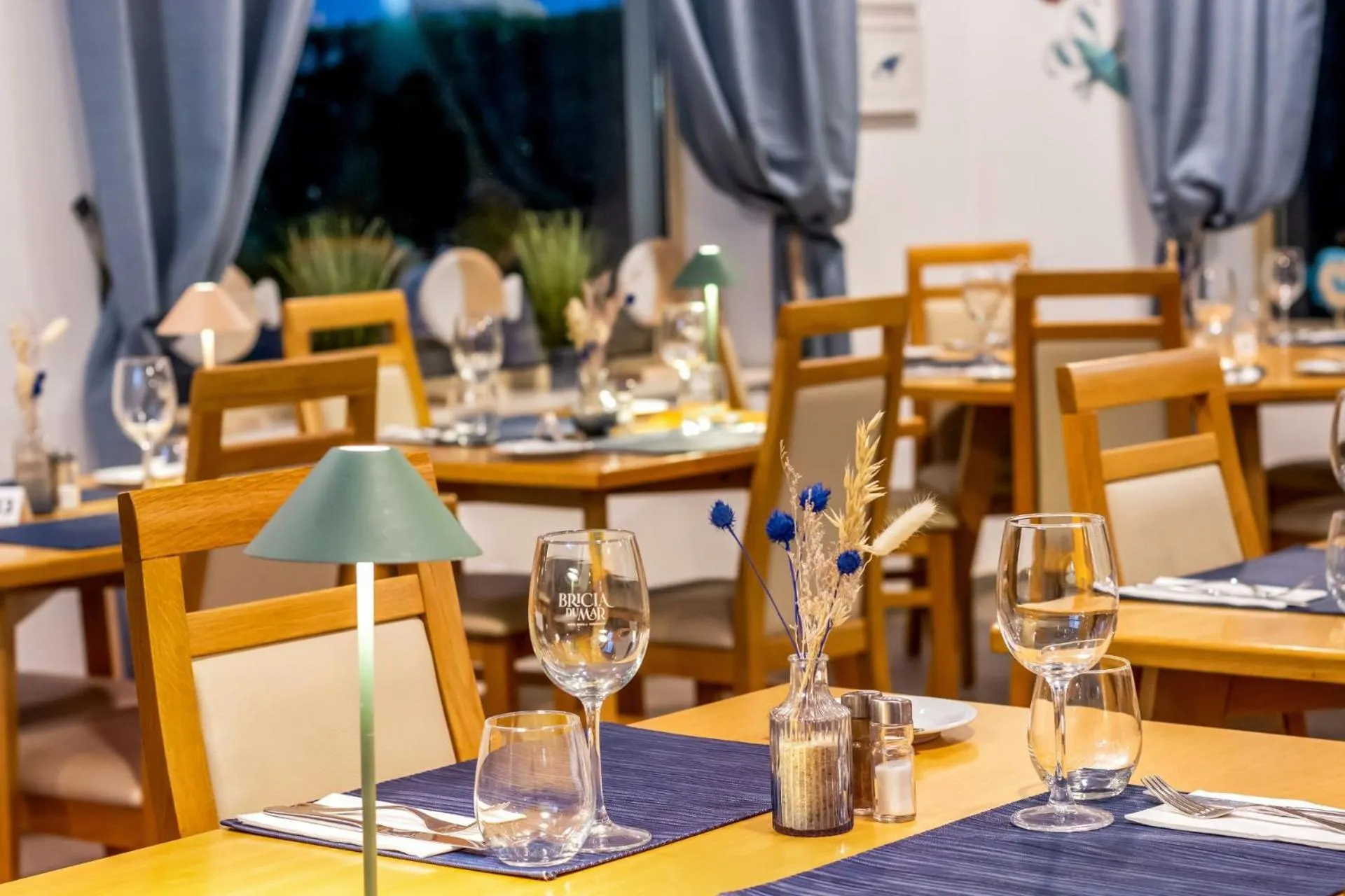 Restaurant/places to eat in Hotel Rural Brícia Du Mar