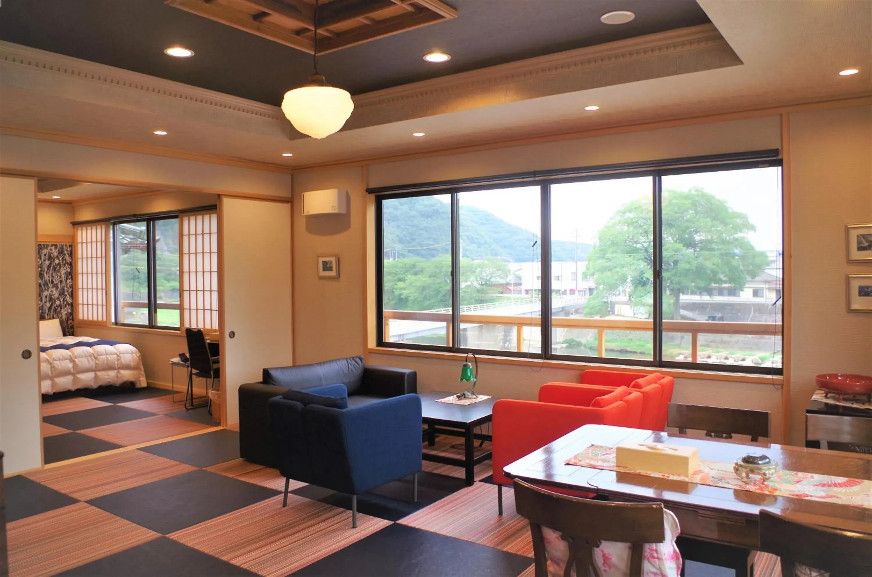 Deluxe Double or Twin Room with River View in IBARA DENIM HOTELS 舞鶴楼 Deluxe Double or Twin Room with River View in IBARA DENIM HOTELS 舞鶴楼