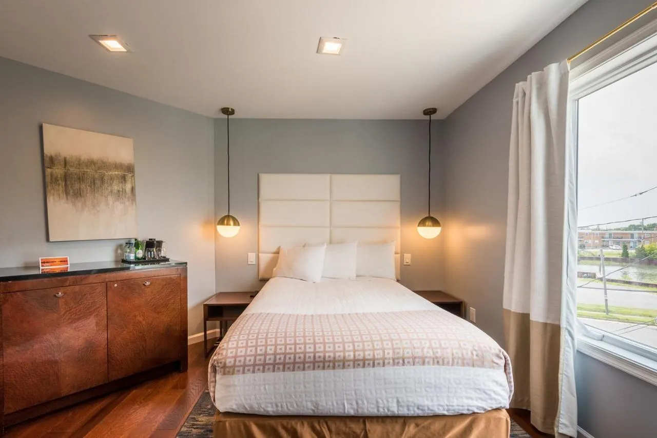 Bed in Lago-mar Luxury Modern Waterfront Home