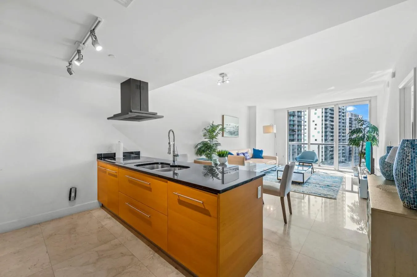 ICON W BRICKELL LUXURY CONDO