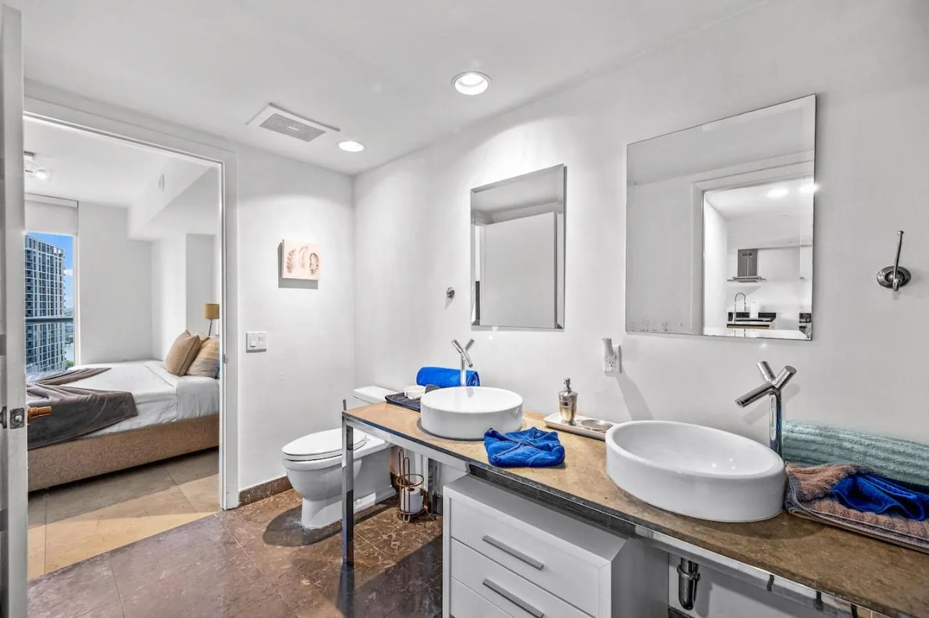 ICON W BRICKELL LUXURY CONDO