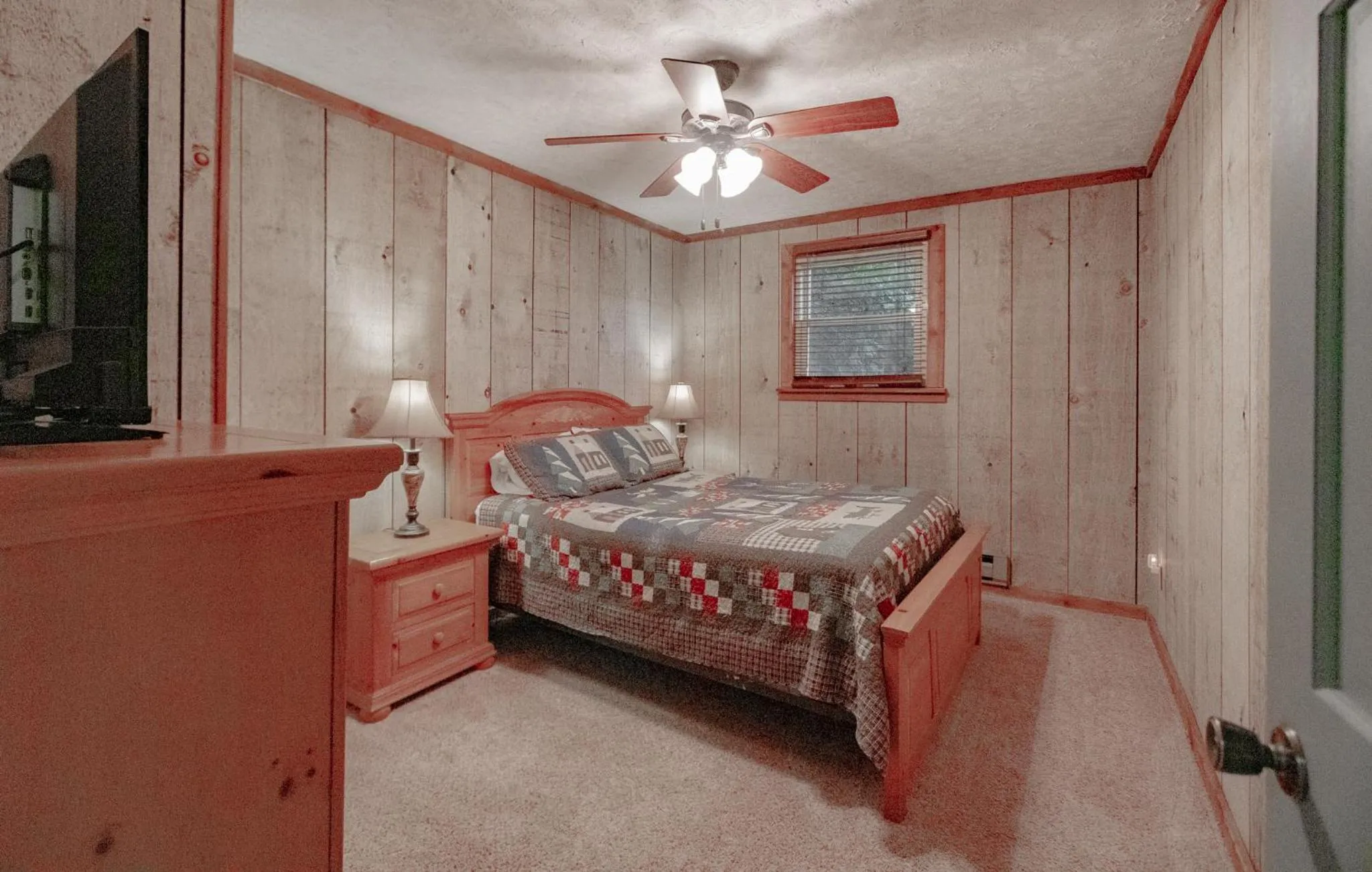 Bedroom, Bed in Swiss Mountain Village