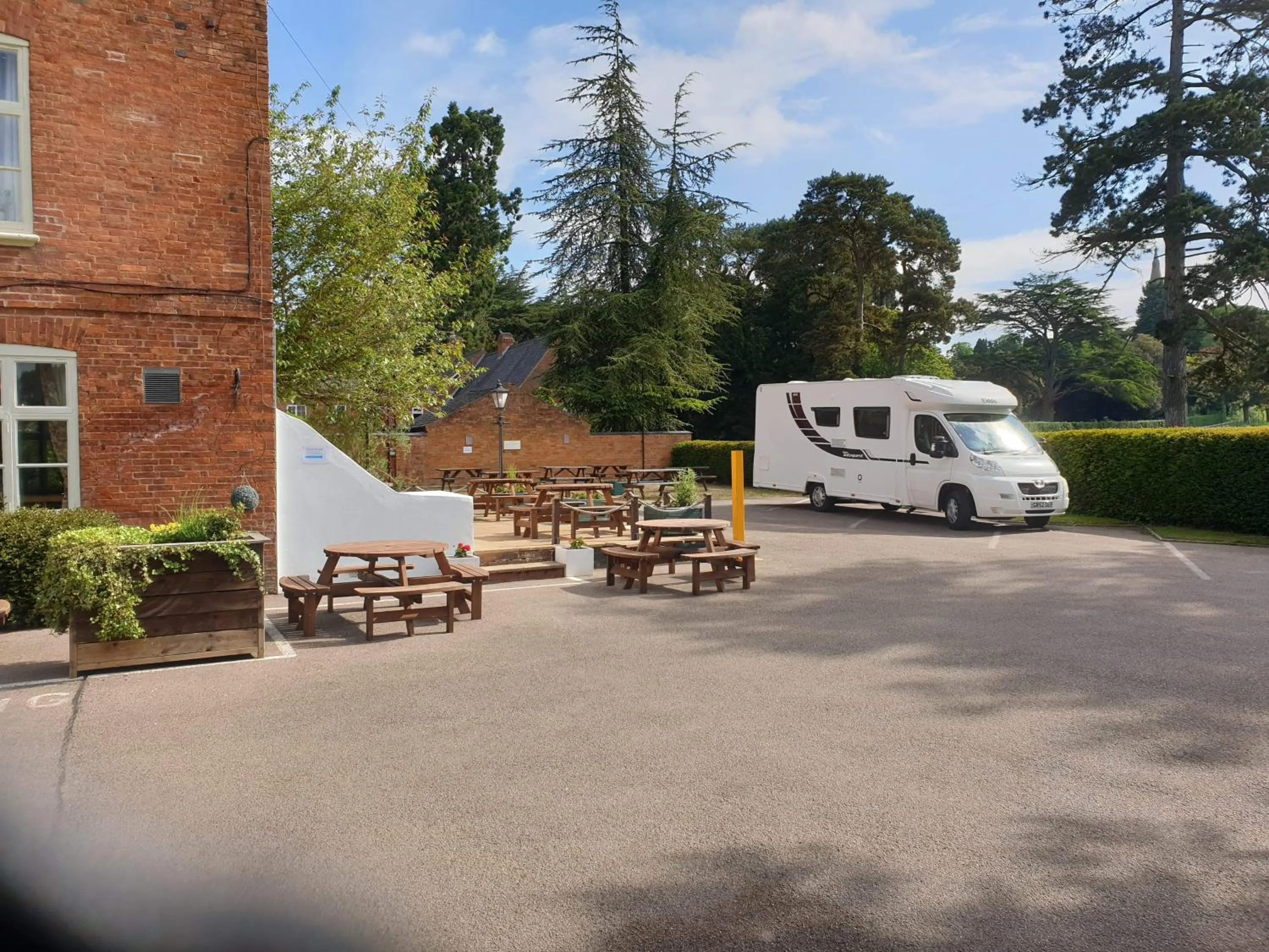 Garden in The Cheney Arms