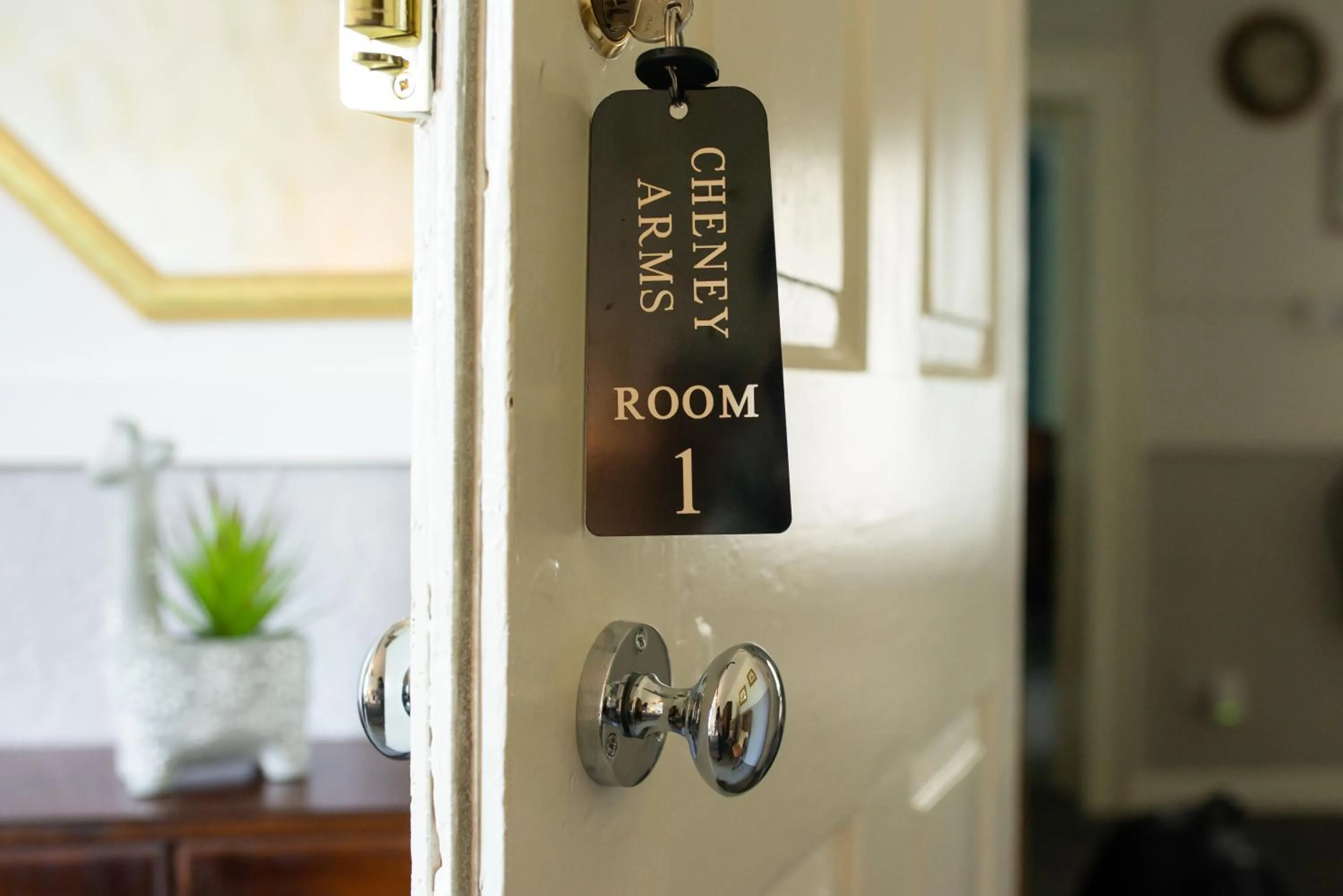 Bedroom in The Cheney Arms