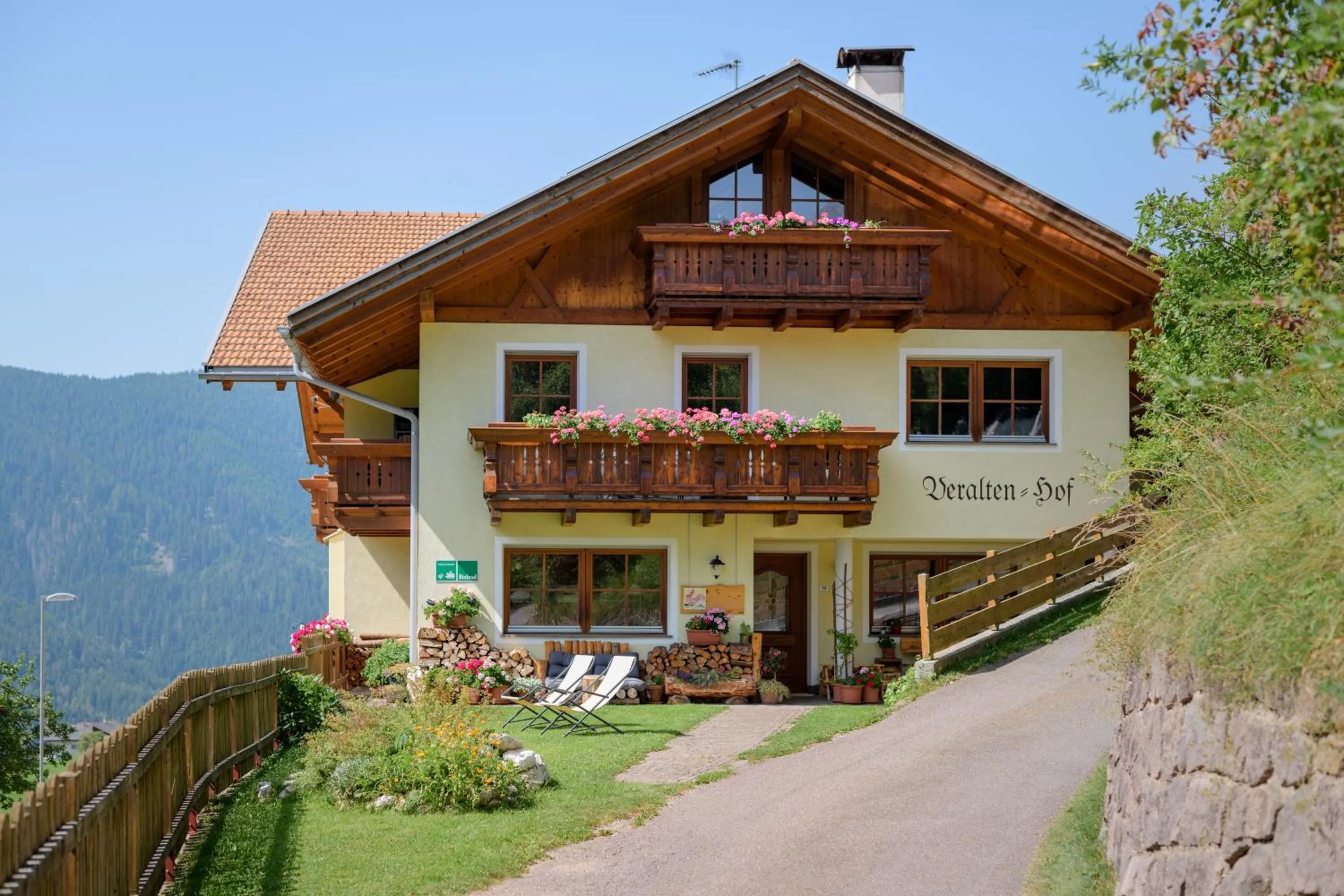 Property building in Veraltenhof Agriturismo B&B