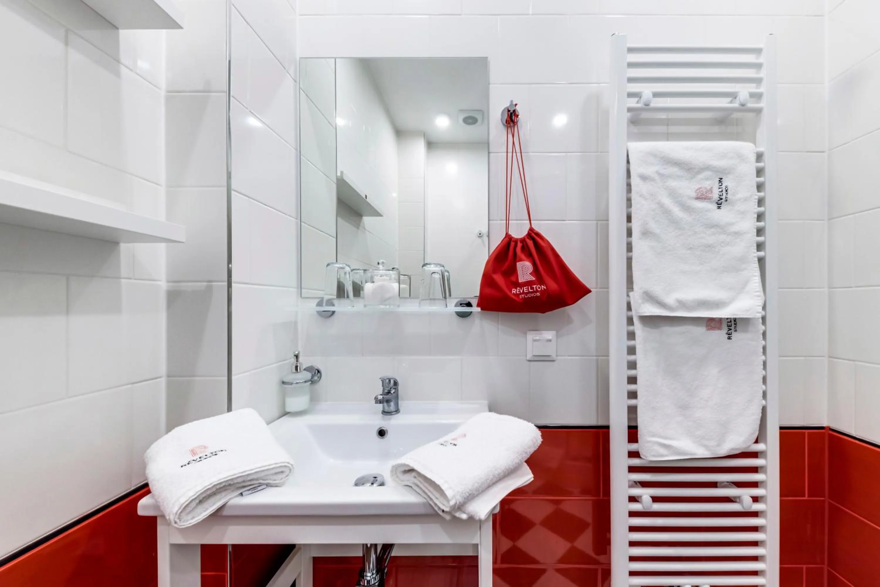 Bathroom in Revelton Studios Prague