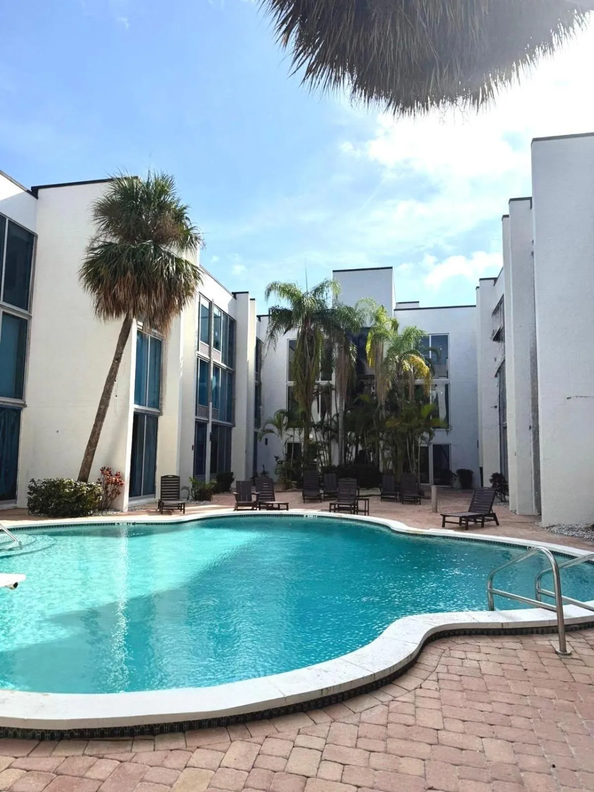 Swimming pool in Tropical Palms Hotel