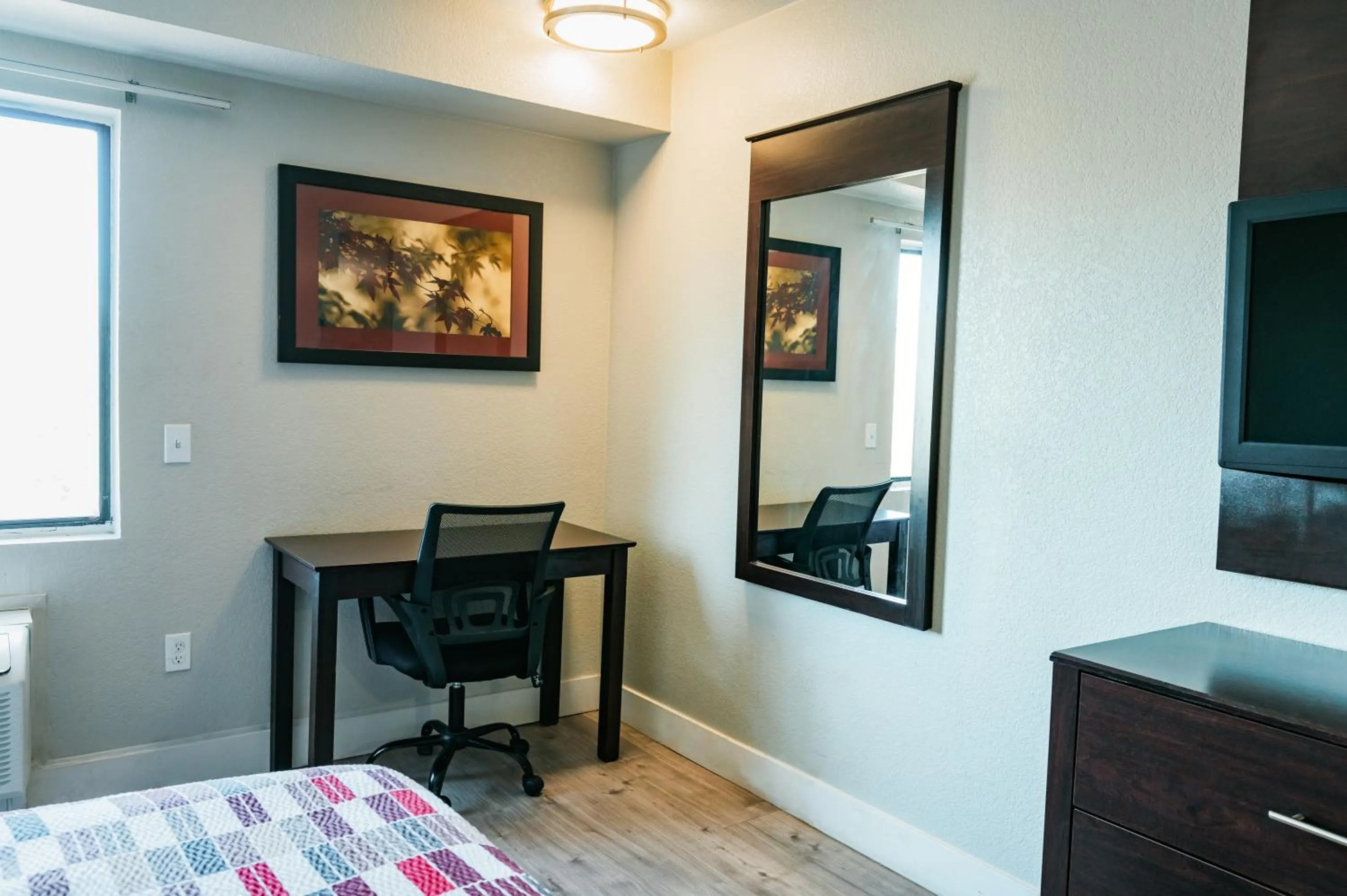 Other, Bed in Red Roof Inn San Antonio - Seaworld Northwest