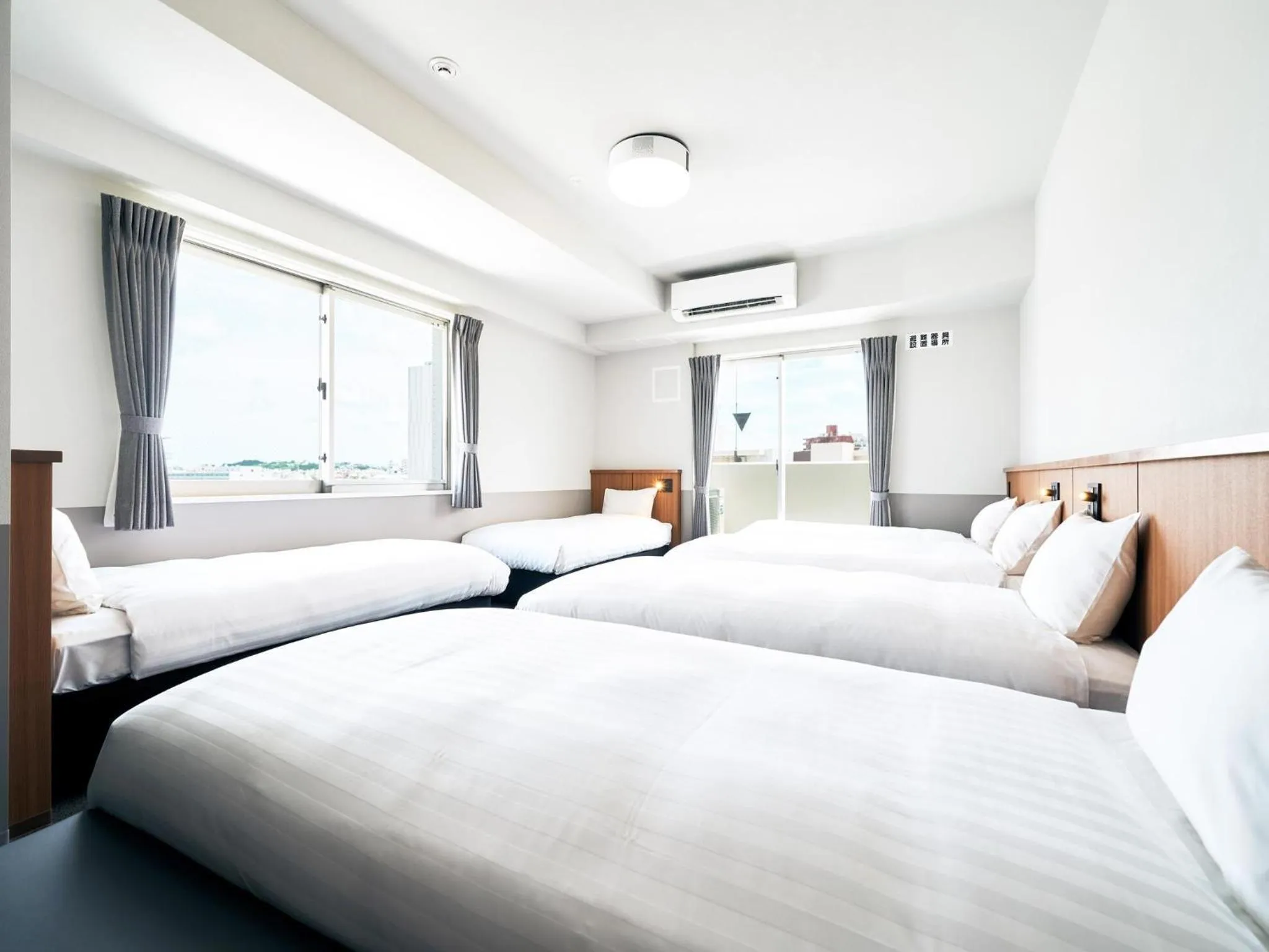 Bed in Rakuten STAY Naha Yachimun Street - standard 6 Bed Room