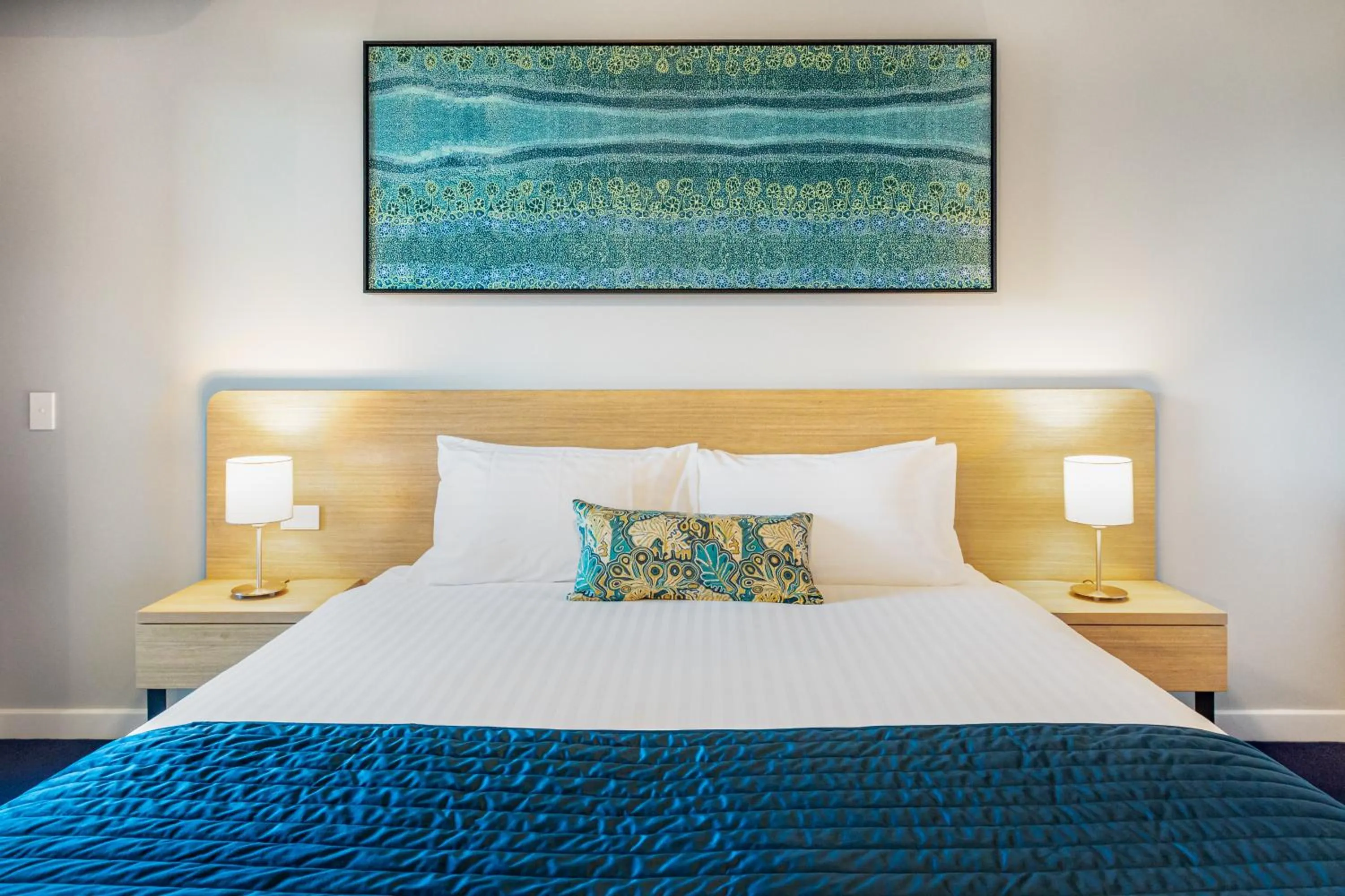 Bed in Nesuto Curtin Perth Hotel