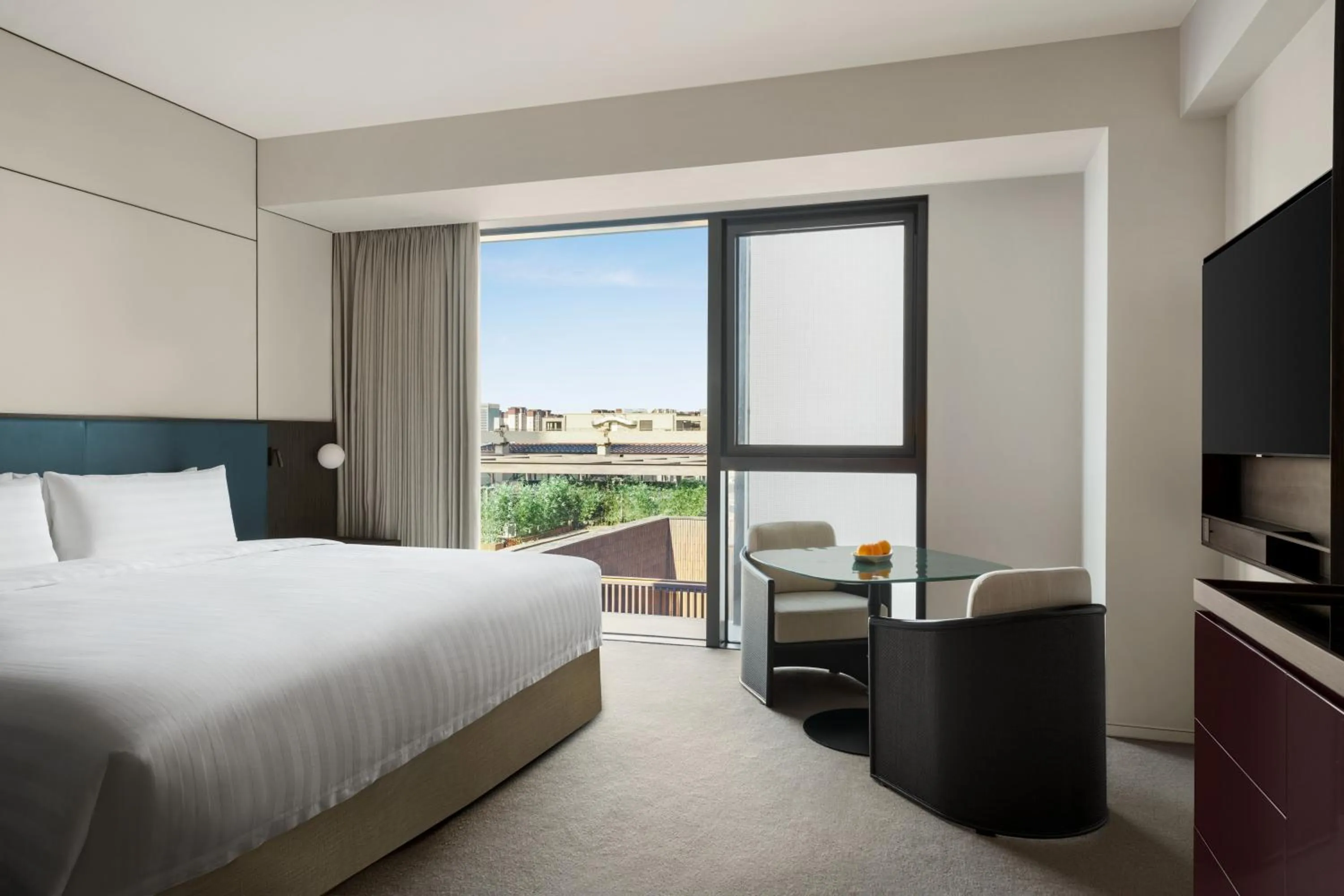 View (from property/room), Bed in Shangri-La Shougang Park, Beijing