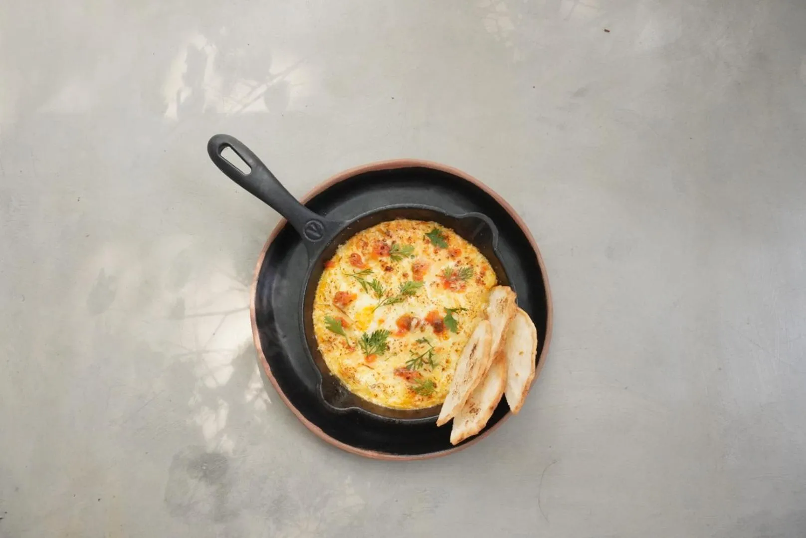 Restaurant/places to eat in Sui Boutique Hotel