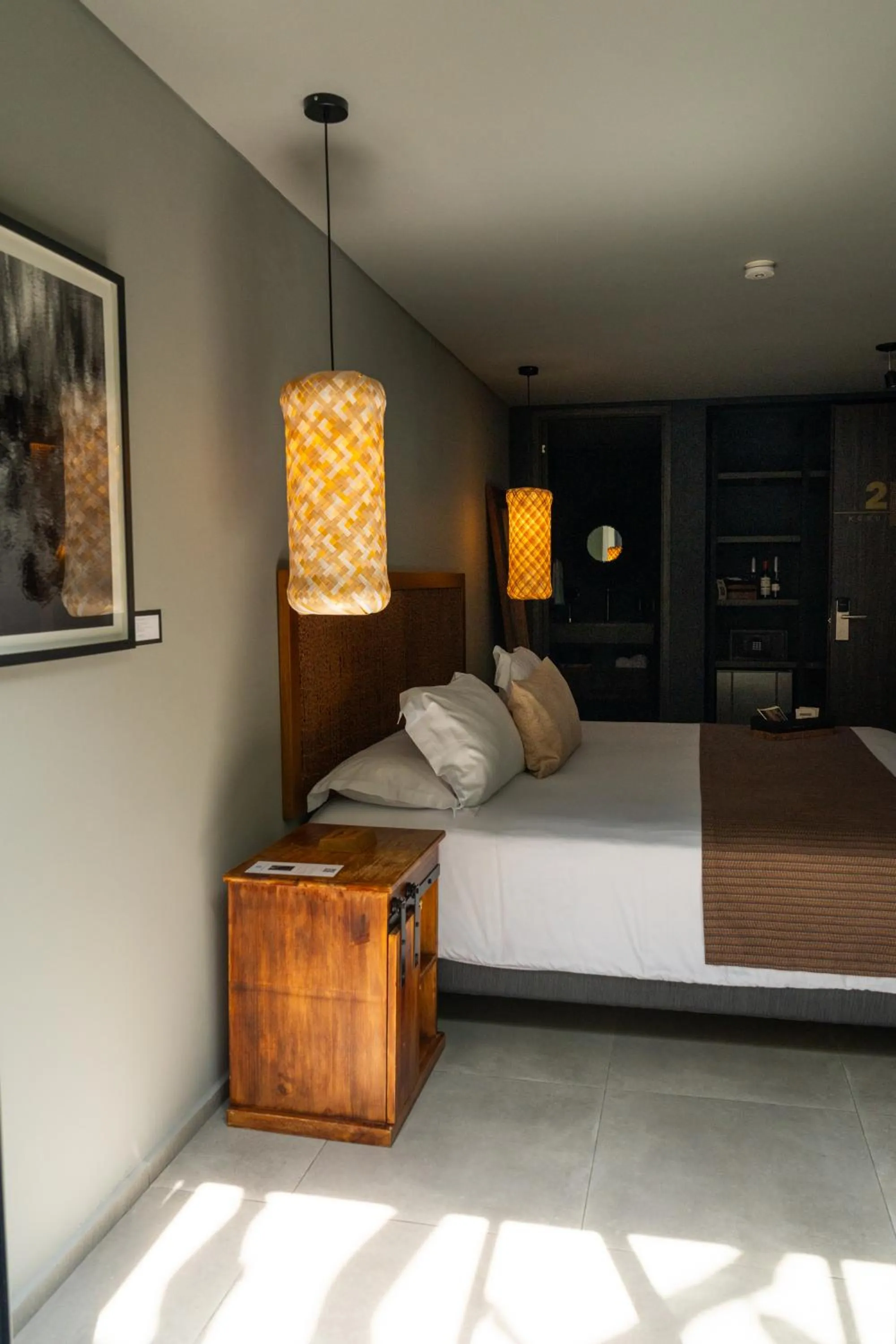 Photo of the whole room, Bed in Sui Boutique Hotel