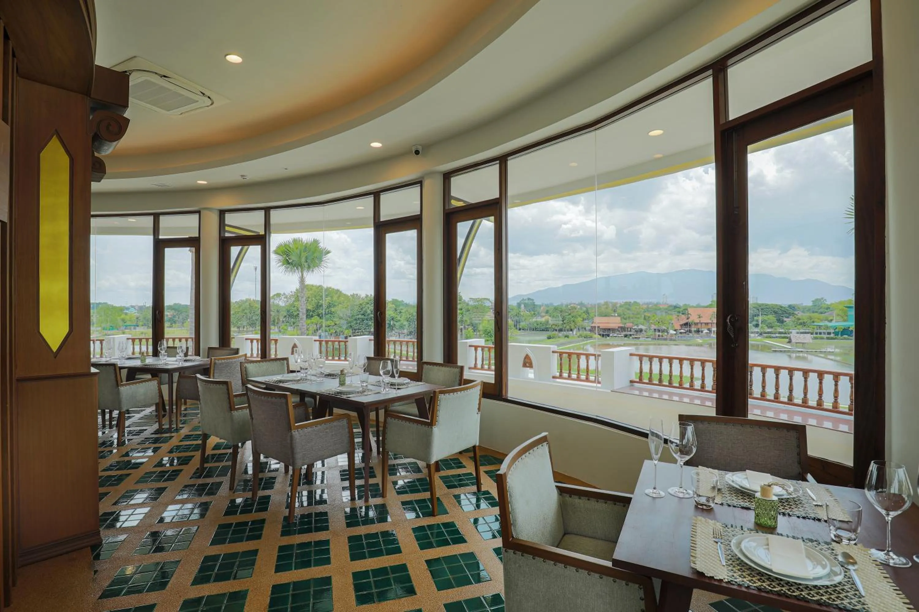 Restaurant/places to eat in Thantara Resort Chiang Mai