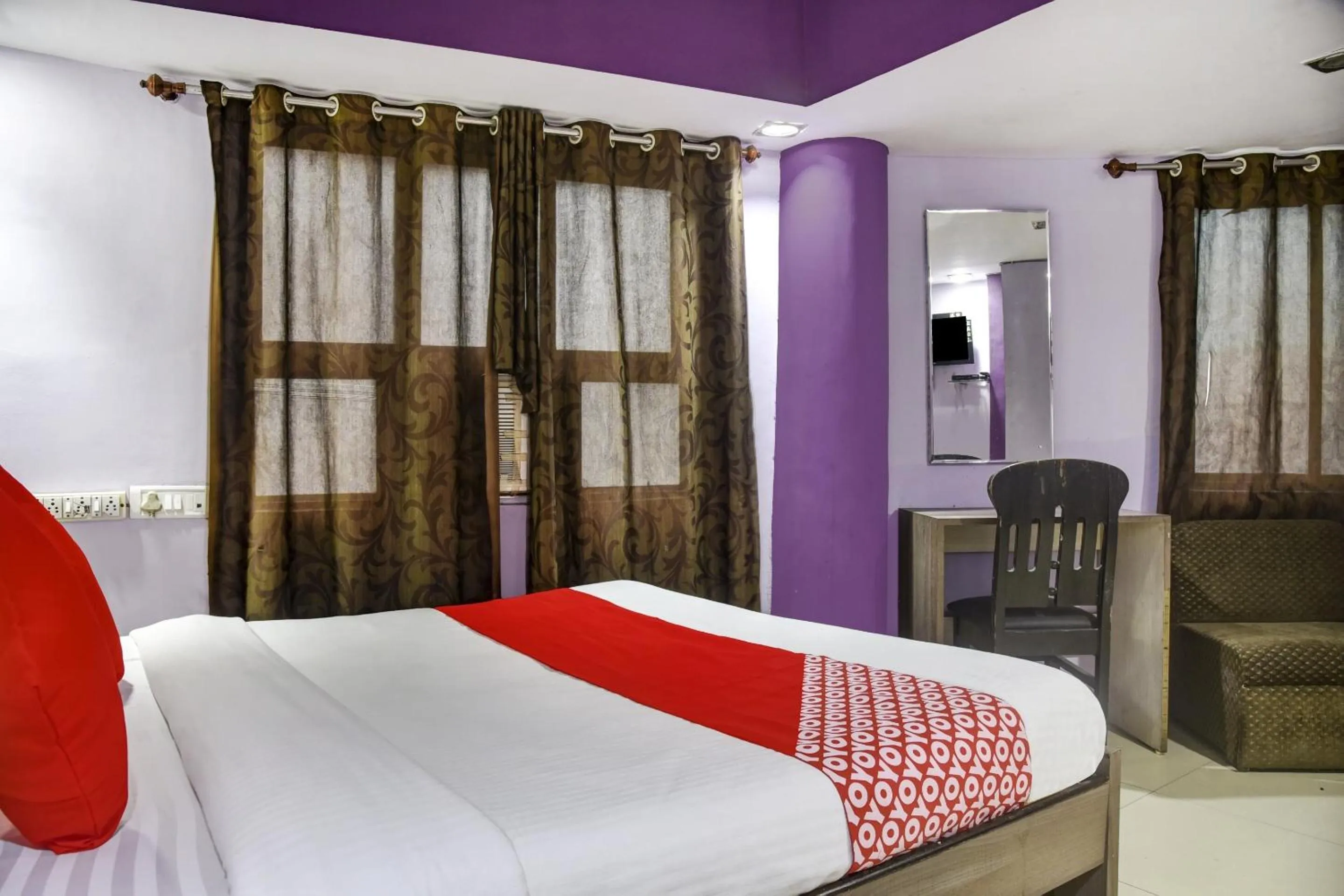 Bedroom, Bed in Hotel O Vishwa