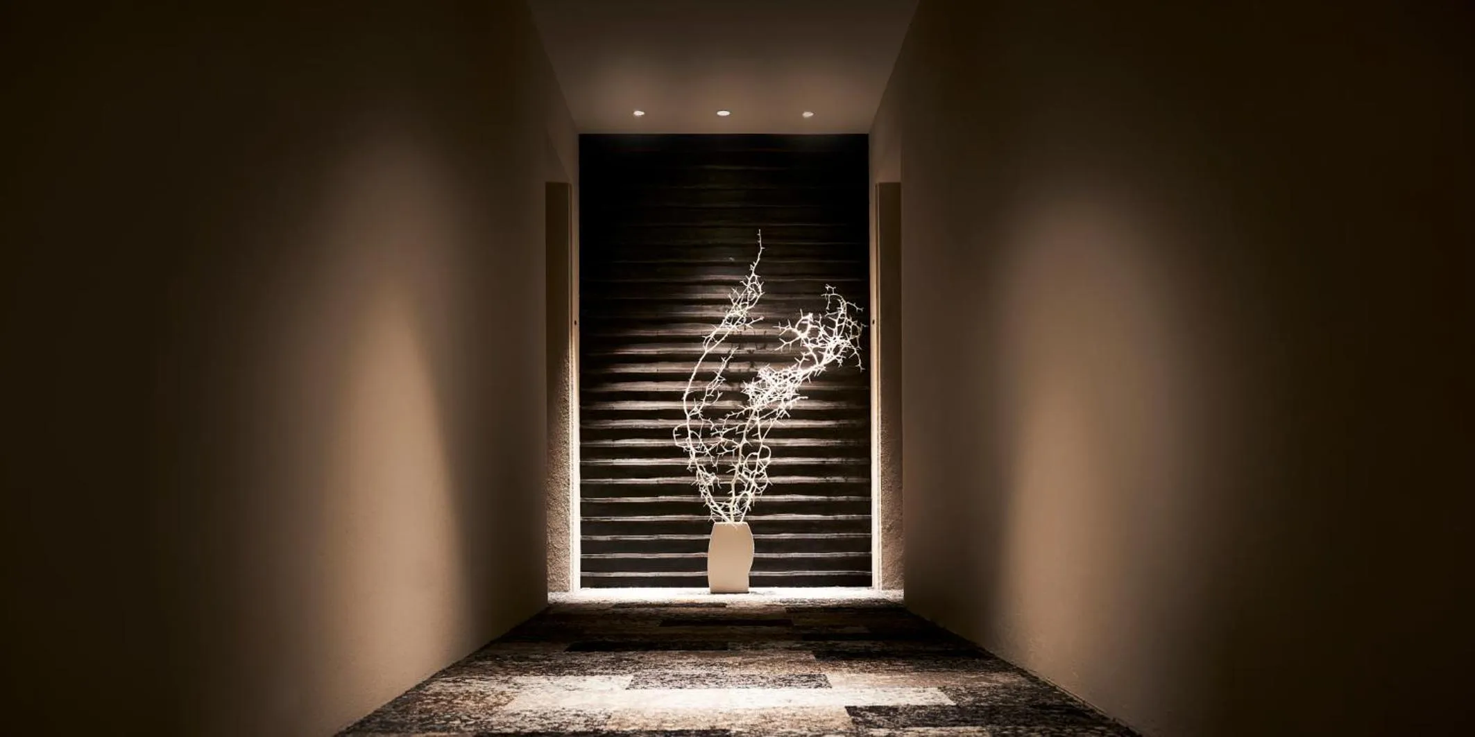 Property building in Kikokutei Bekkan