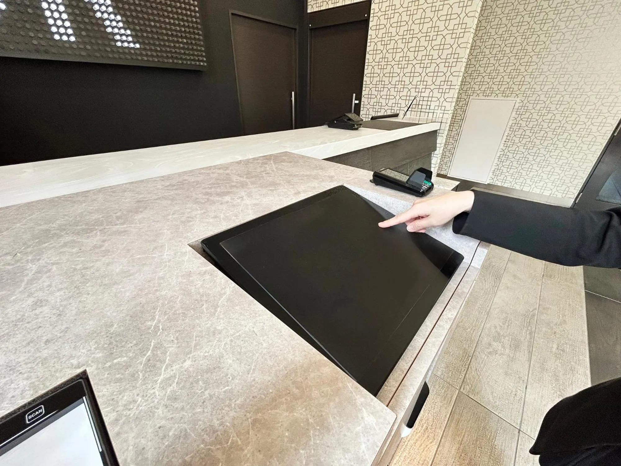 Lobby or reception in Green Rich Hotel Matsue Station Across - Artificial hot spring Futamata Yunohana