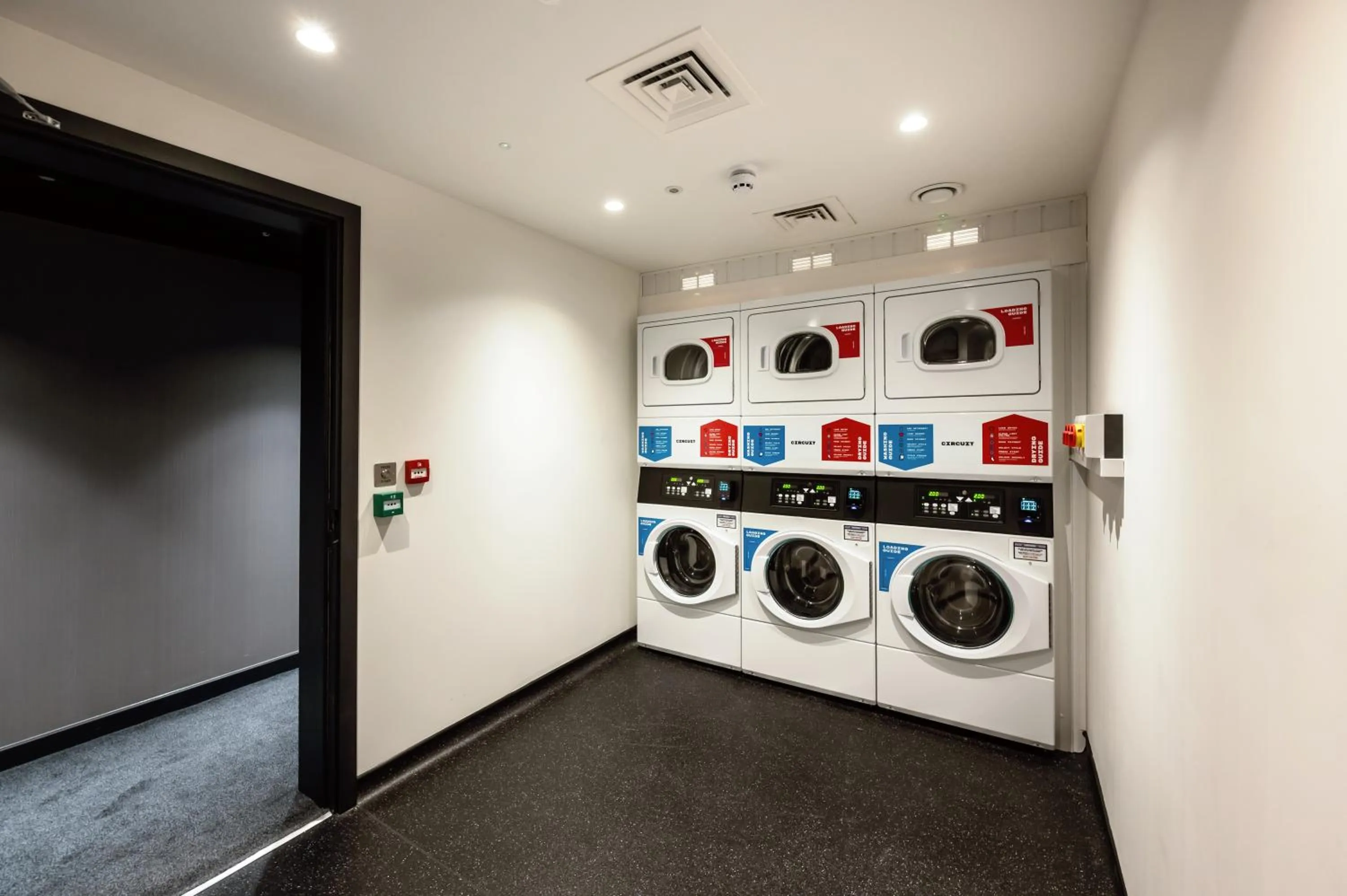 laundry in Wilde Aparthotels London Aldgate Tower Bridge